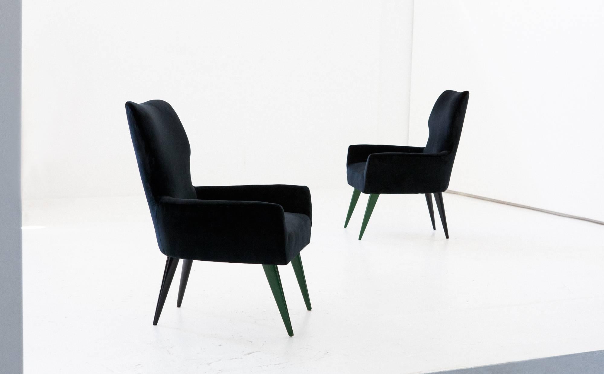 Mid-Century Modern Pair of Italian Modern Easy Chairs with New Black Velvet Upholstery, 1950s