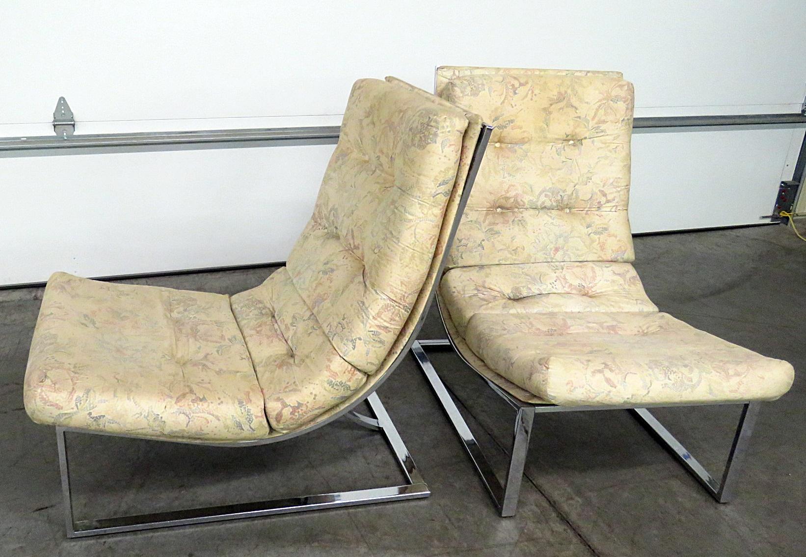 Pair of Italian Modern Flat Bar Lolling Chairs 2