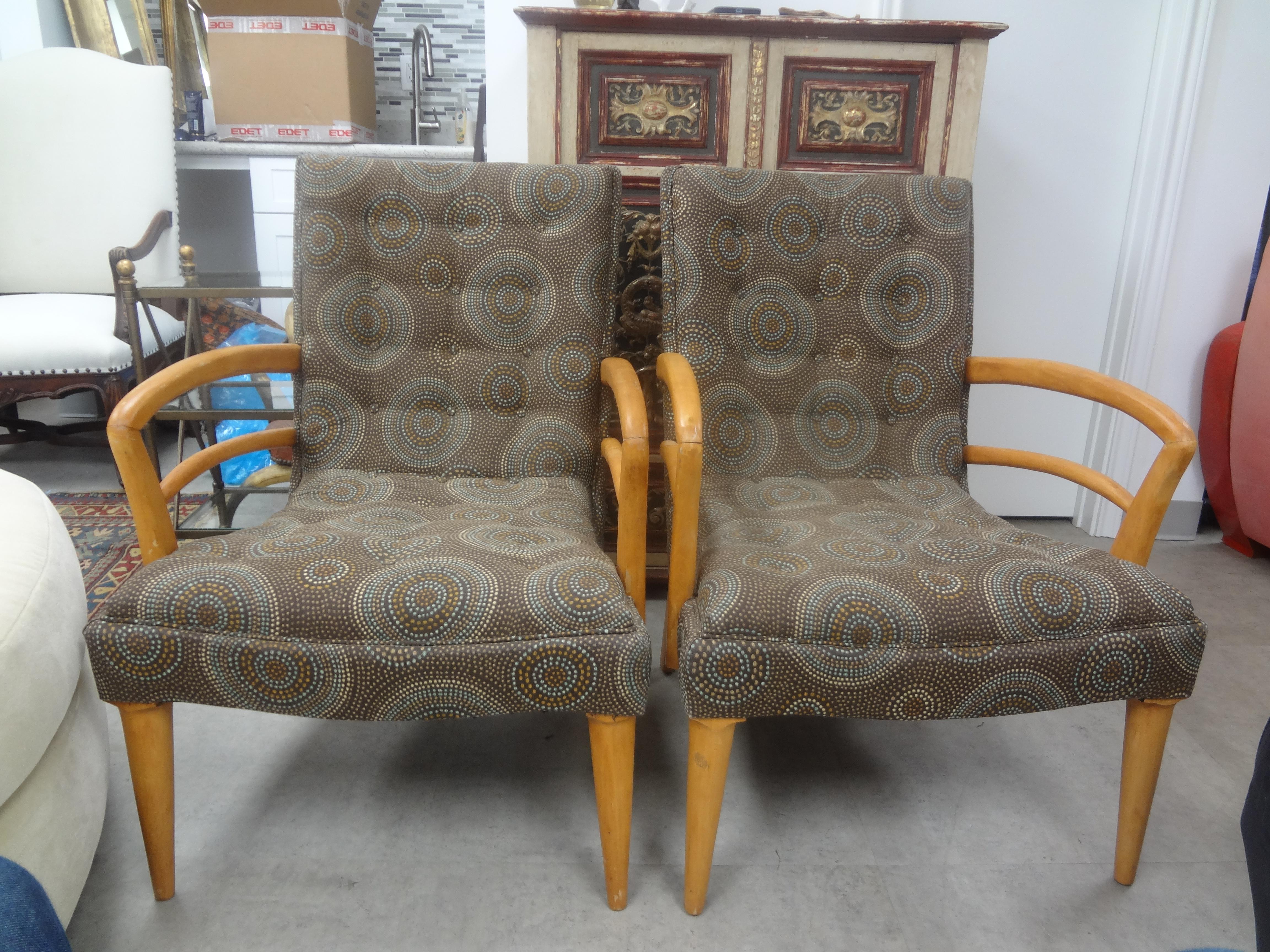 Mid-Century Modern Pair of Italian Modern Fruitwood Lounge Chairs For Sale
