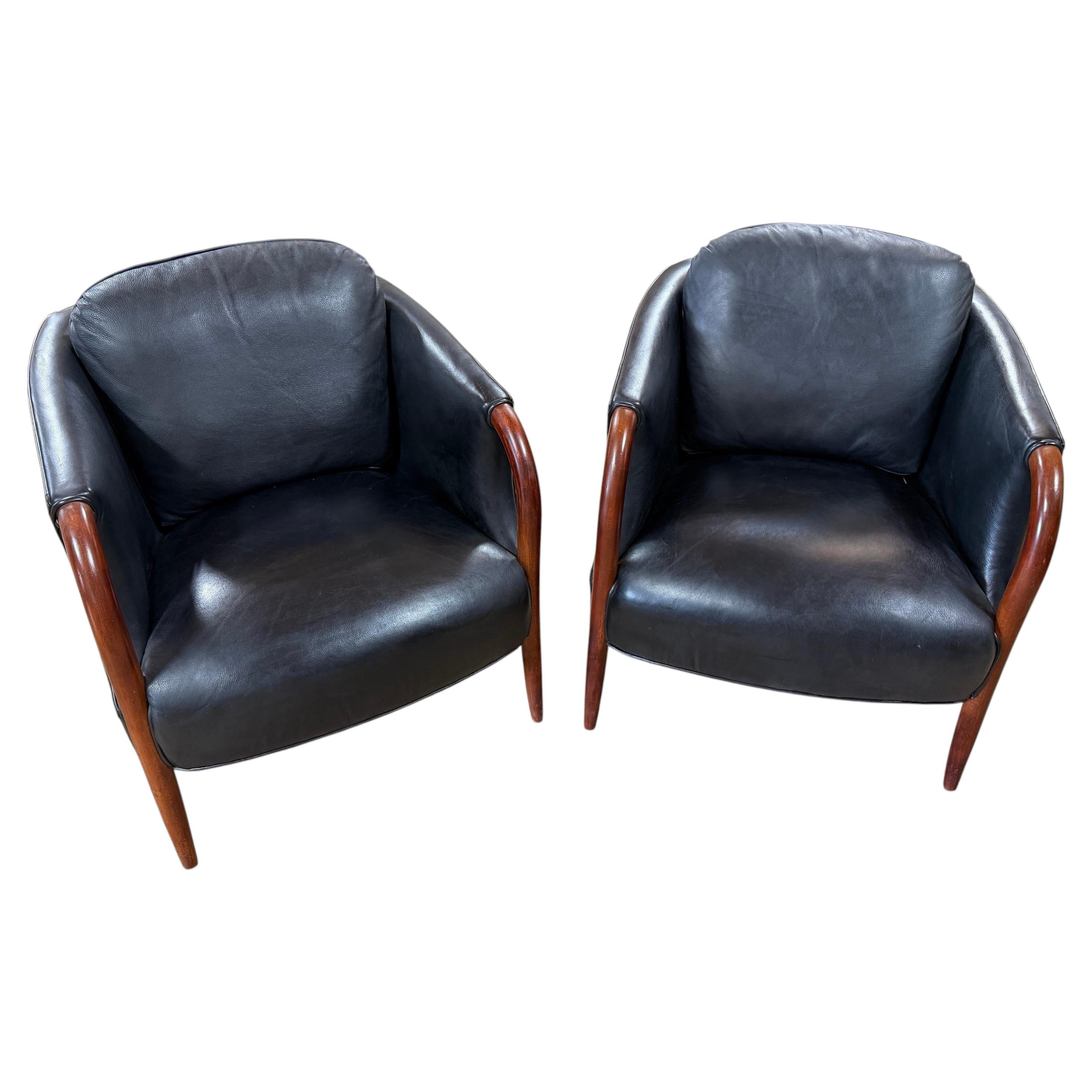 Paire de fauteuils modernes italiens en cuir et noyer Style Giorgetti, années 1990
