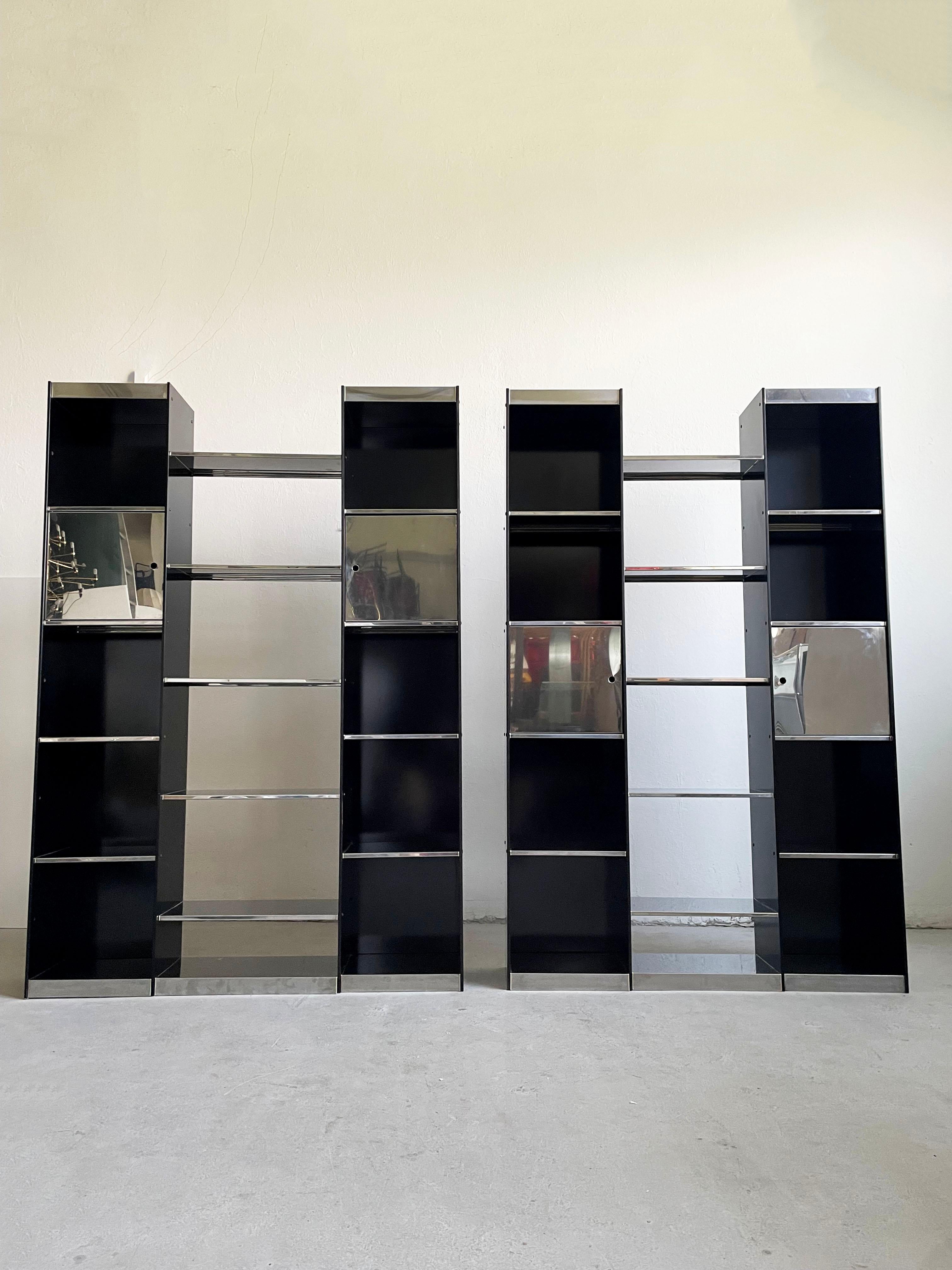 Pair of Italian Modern Library Bookcase by Willy Rizzo for Cidue, Italy, 1970 In Good Condition For Sale In Zagreb, HR