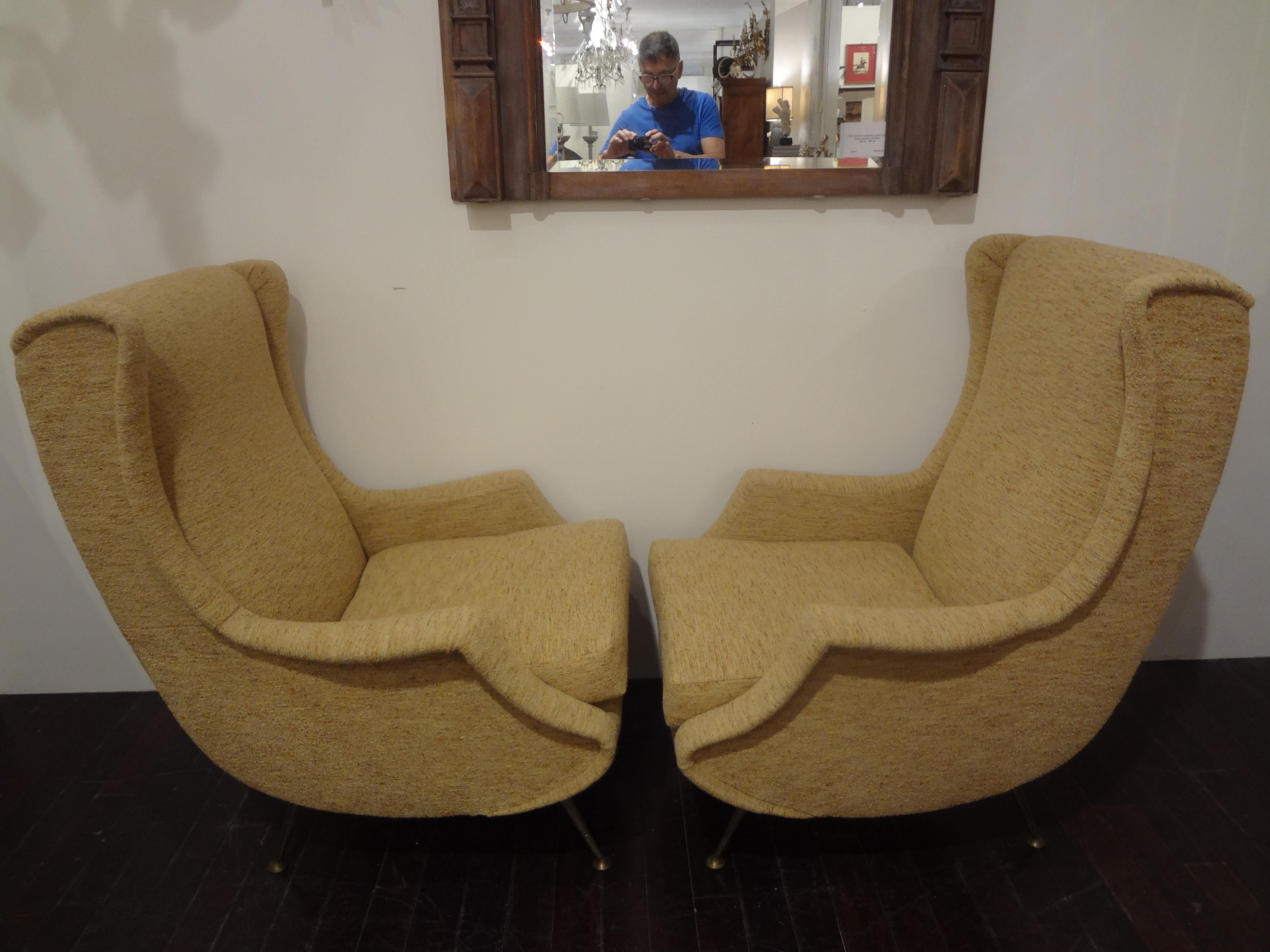 Mid-Century Modern Pair of Italian Mid-Century Lounge Chairs Inspired by Gio Ponti