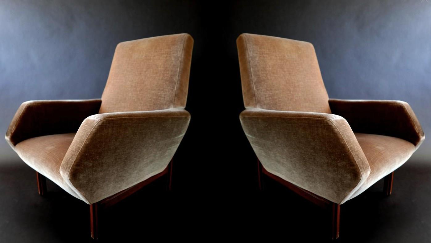 Pair of Italian Modern Prototype Chairs, 1960s, Gianfranco Frattini In Good Condition In Hollywood, FL