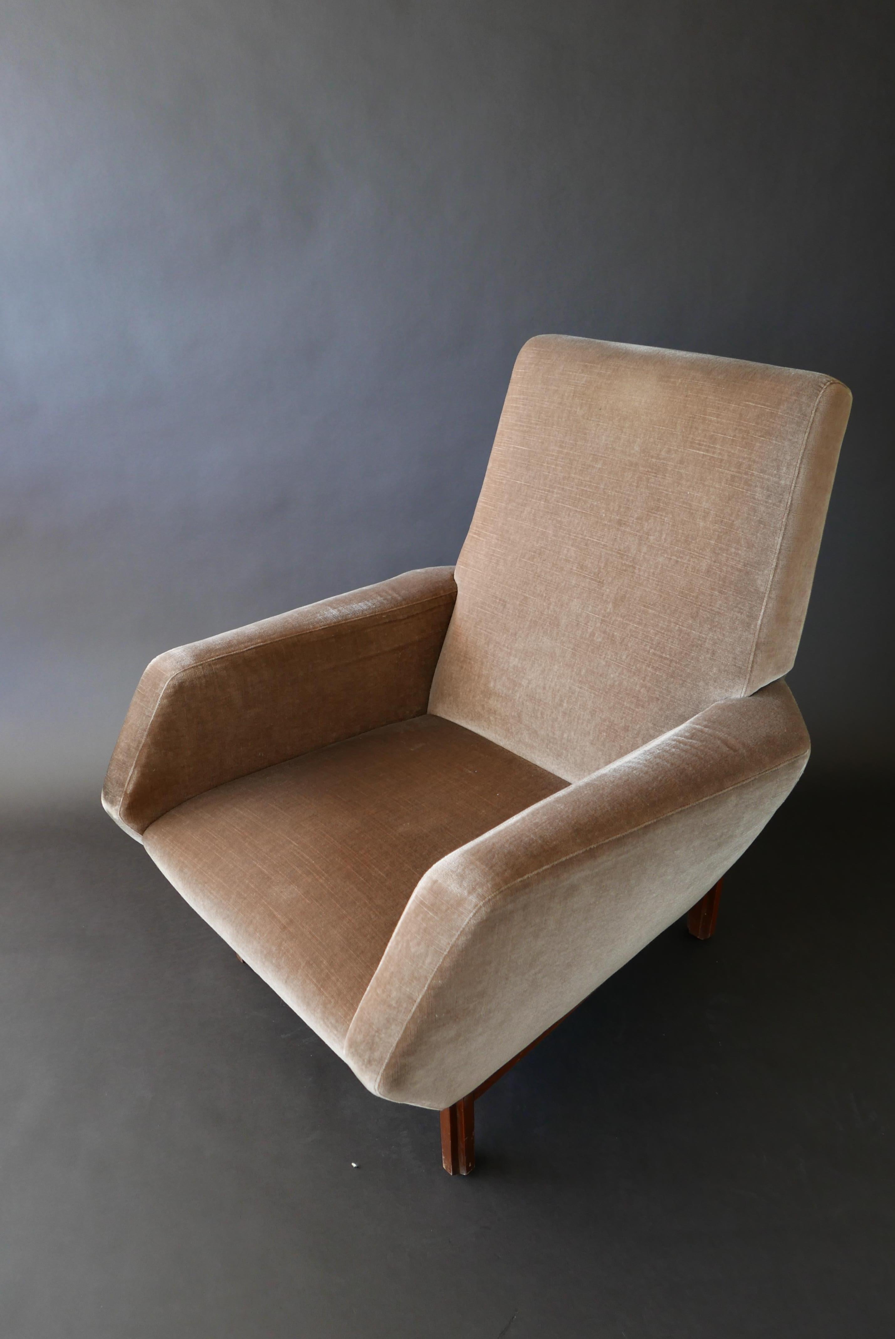 Upholstery Pair of Italian Modern Prototype Chairs, 1960s, Gianfranco Frattini