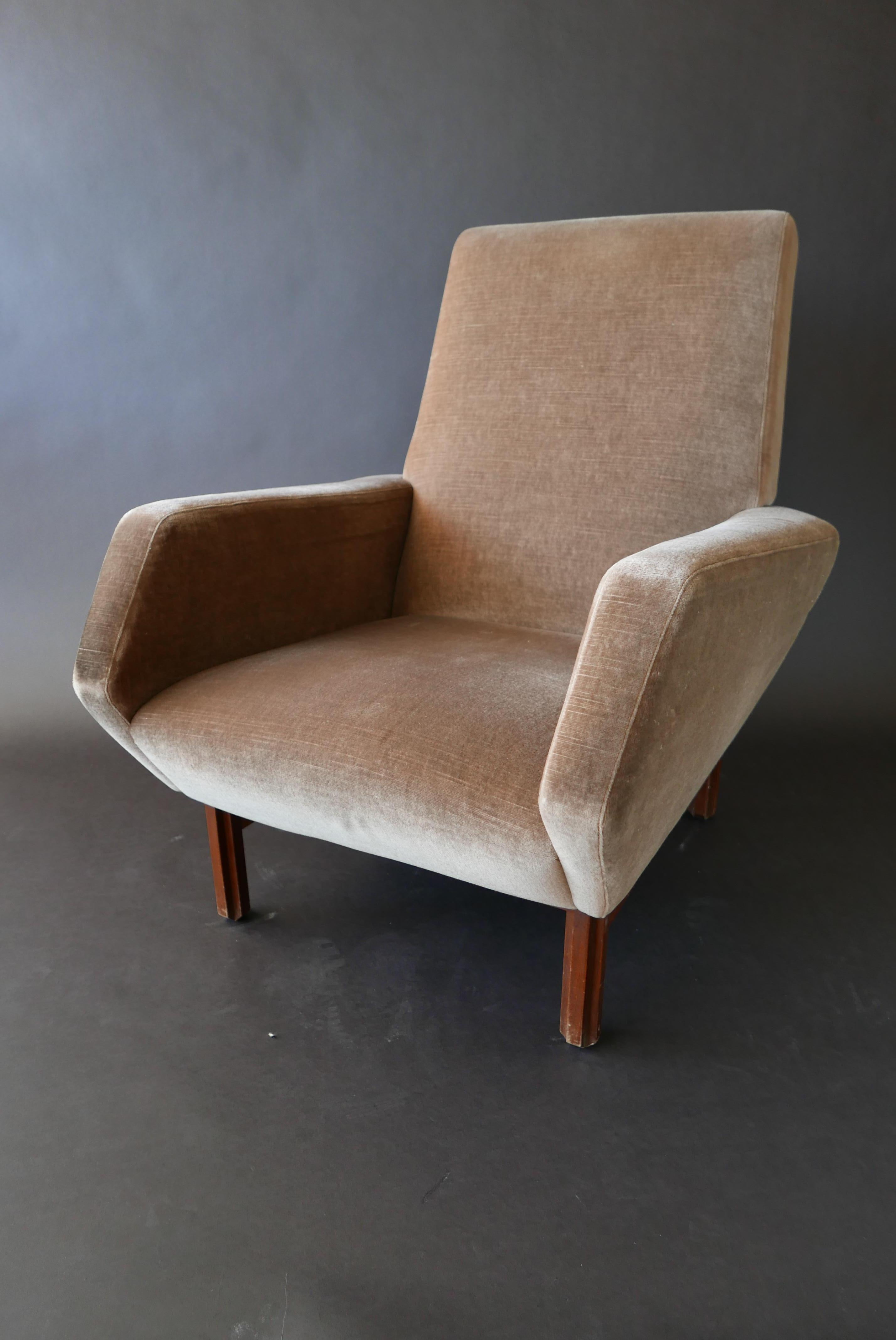 Pair of Italian Modern Prototype Chairs, 1960s, Gianfranco Frattini 1