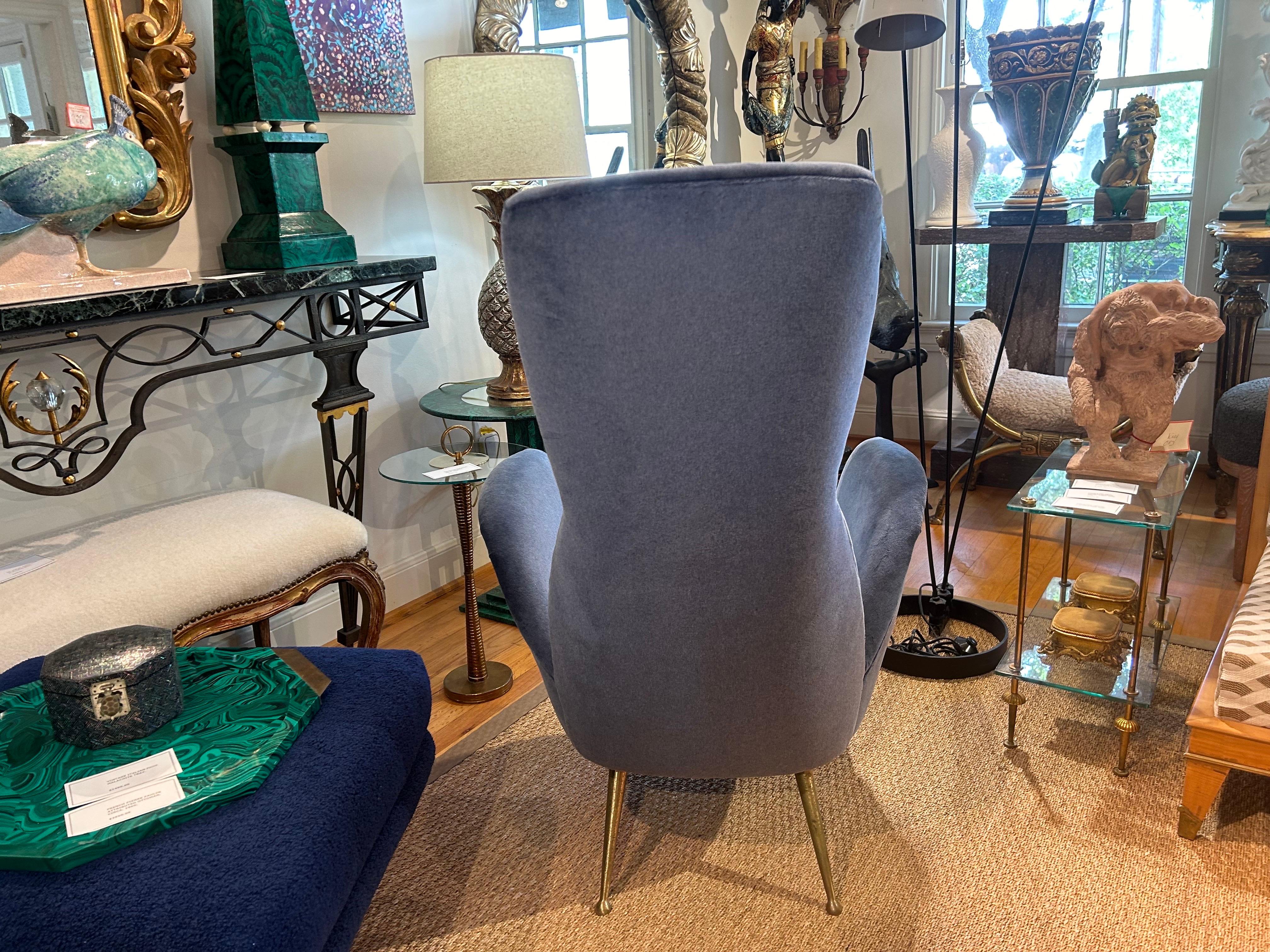 Pareja De Sillas De Salón Escultóricas Modernas Italianas en venta 9