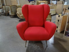 Coppia di sedie da salotto scultoree moderne italiane ispirate a Gio Ponti