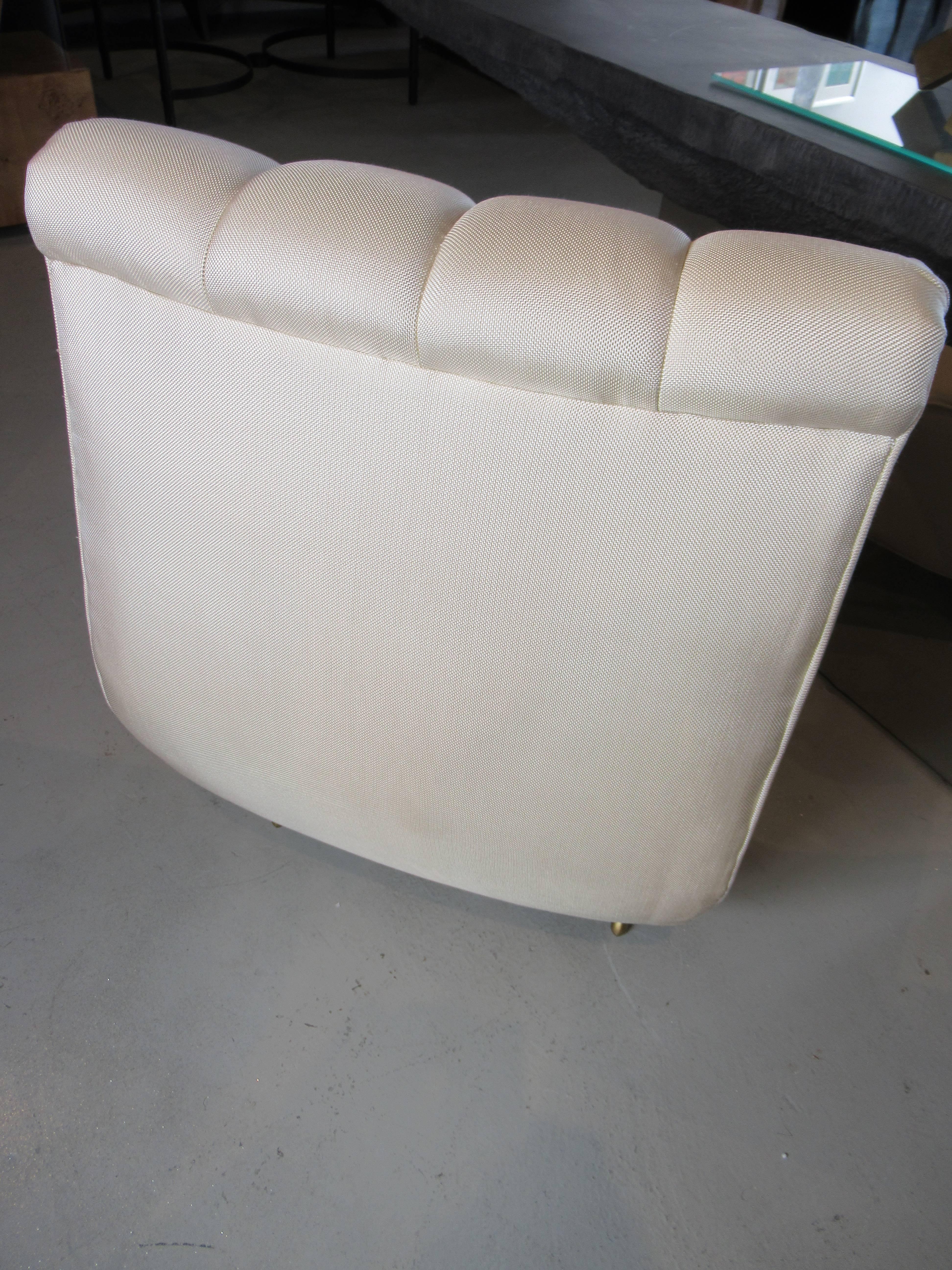 Pair of Italian Modern Slipper Chairs, Isa, Attributed to Gio Ponti For Sale 4
