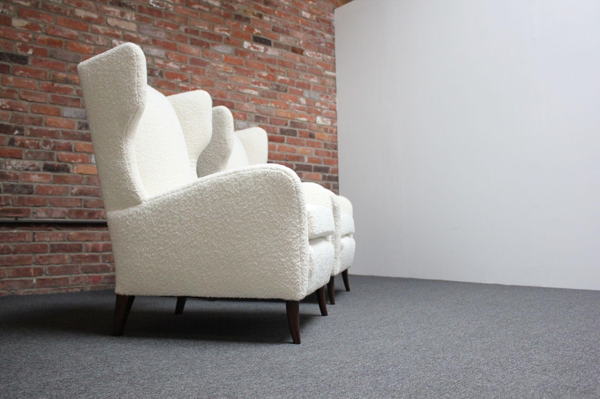 Pair of Italian Modern Tall Wingback Arm Chairs in Bouclé and Walnut In Good Condition For Sale In Brooklyn, NY