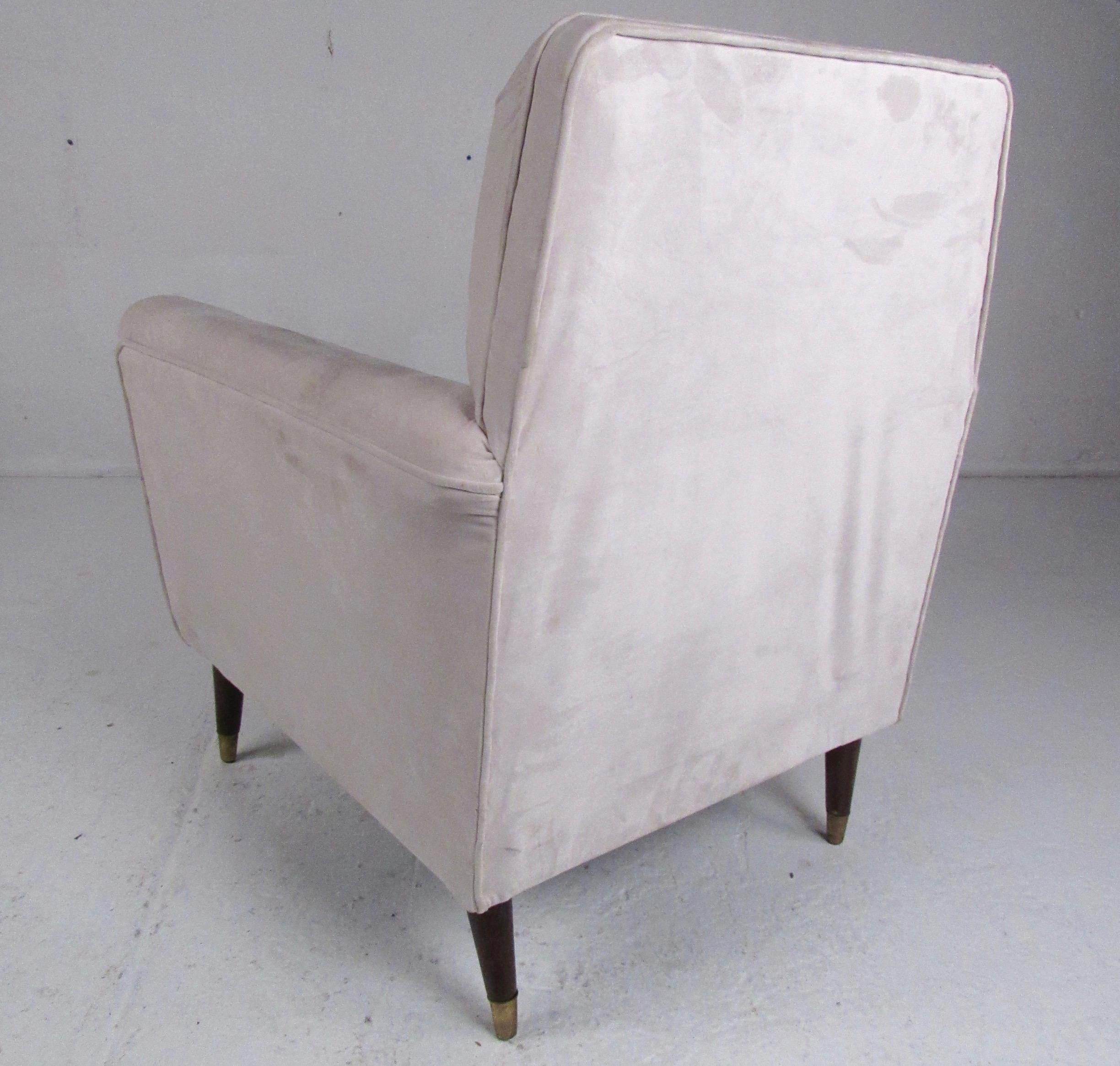 Pair of Italian Modern Upholstered Armchairs  For Sale 11