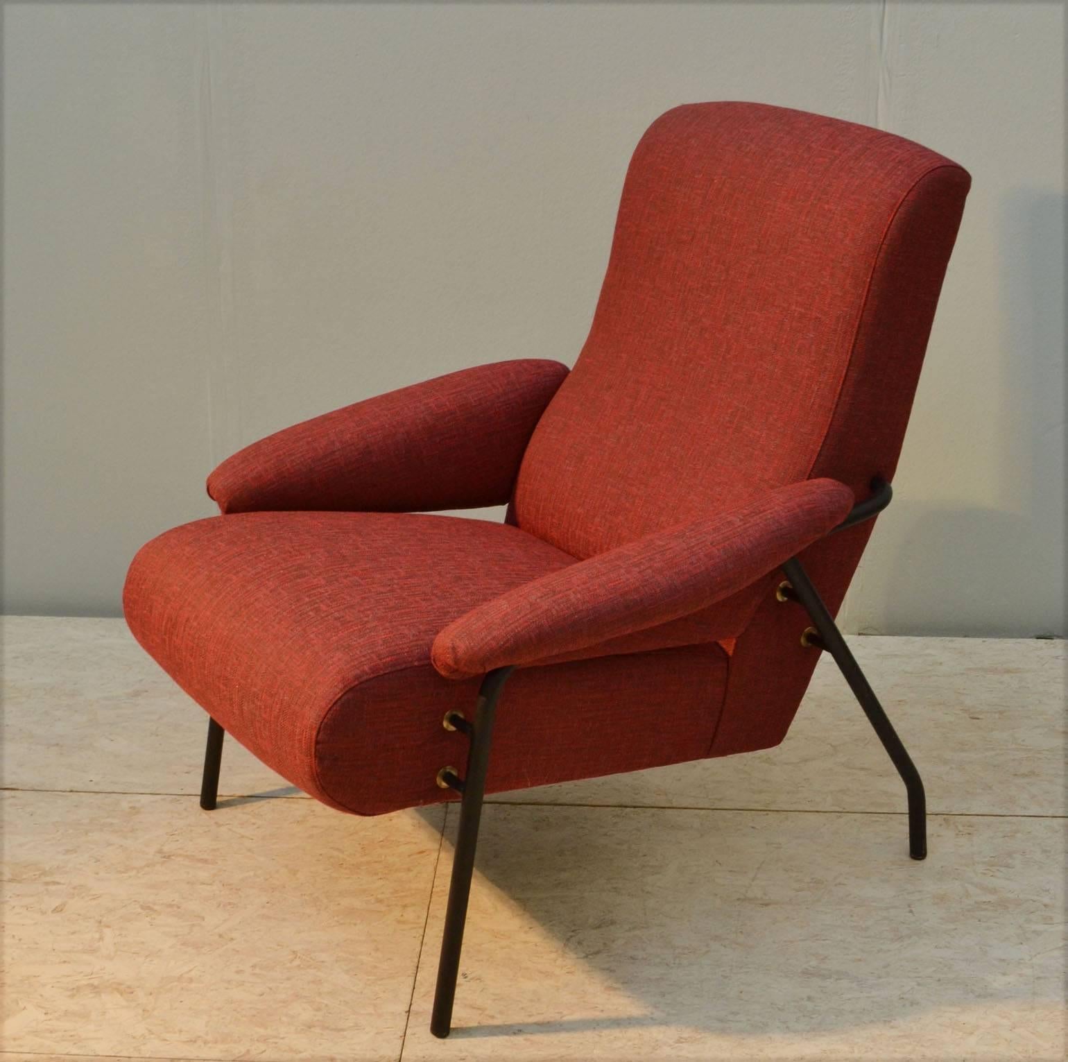Mid-20th Century Pair Modernist Lounge Chairs in Burnt Orange Italy 1960's
