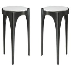 Paire de tables d'appoint modernistes italiennes
