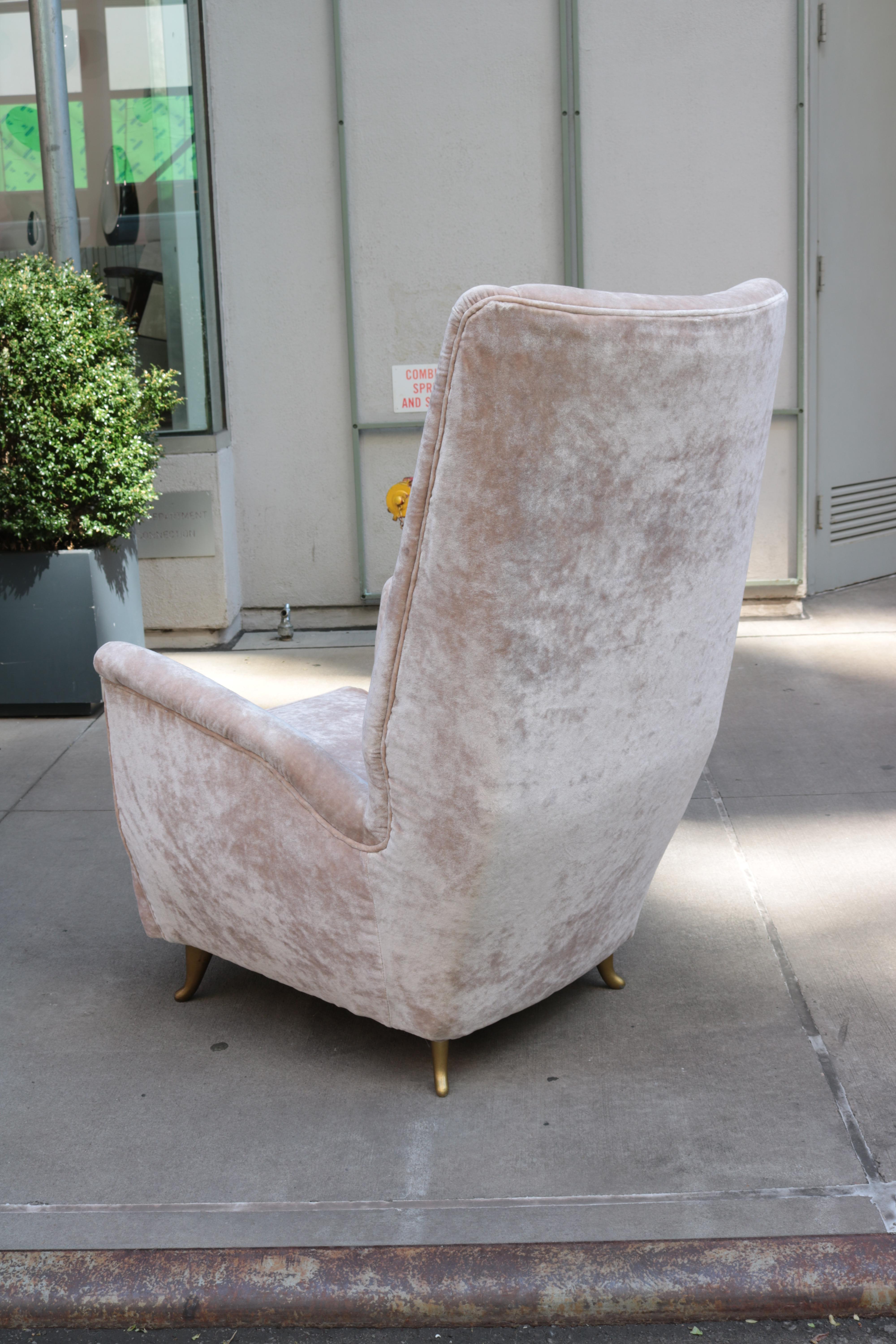 Pair of Italian Modernist Armchairs by ISA Bergamo For Sale 2