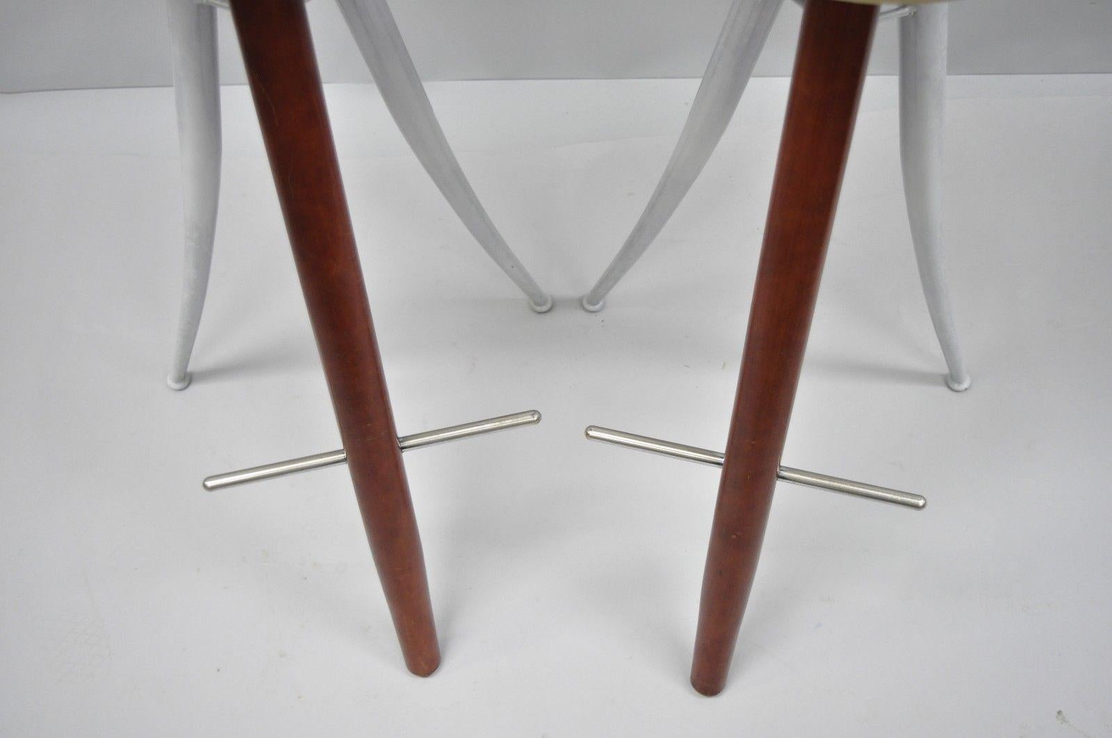 Pair of Italian Modernist Bar Stools Barstools Wood and Metal Mid-Century Modern In Good Condition In Philadelphia, PA