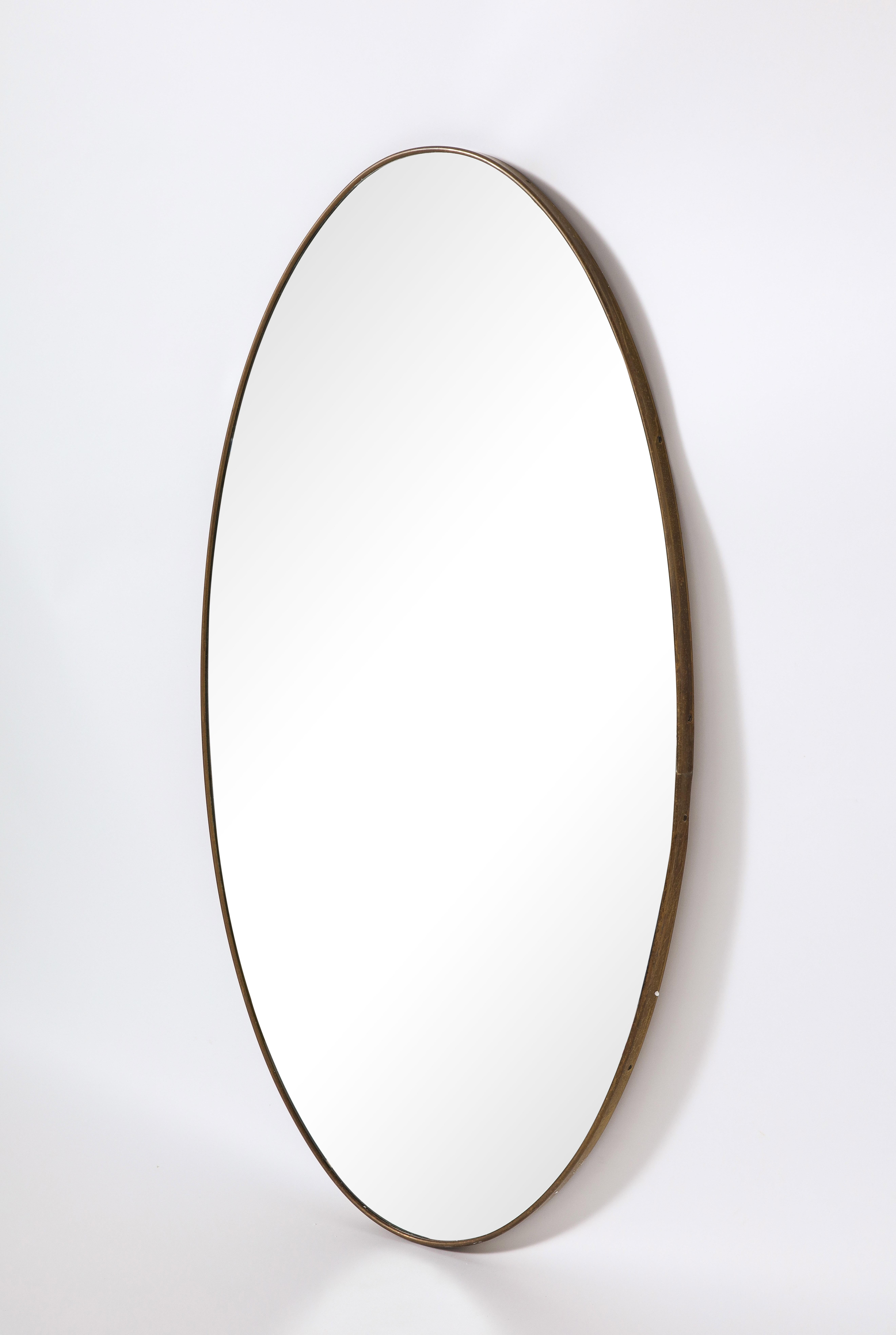 Pair of Italian Modernist Brass Oval Grand Scale Wall Mirrors, Italy, circa 1950 For Sale 3