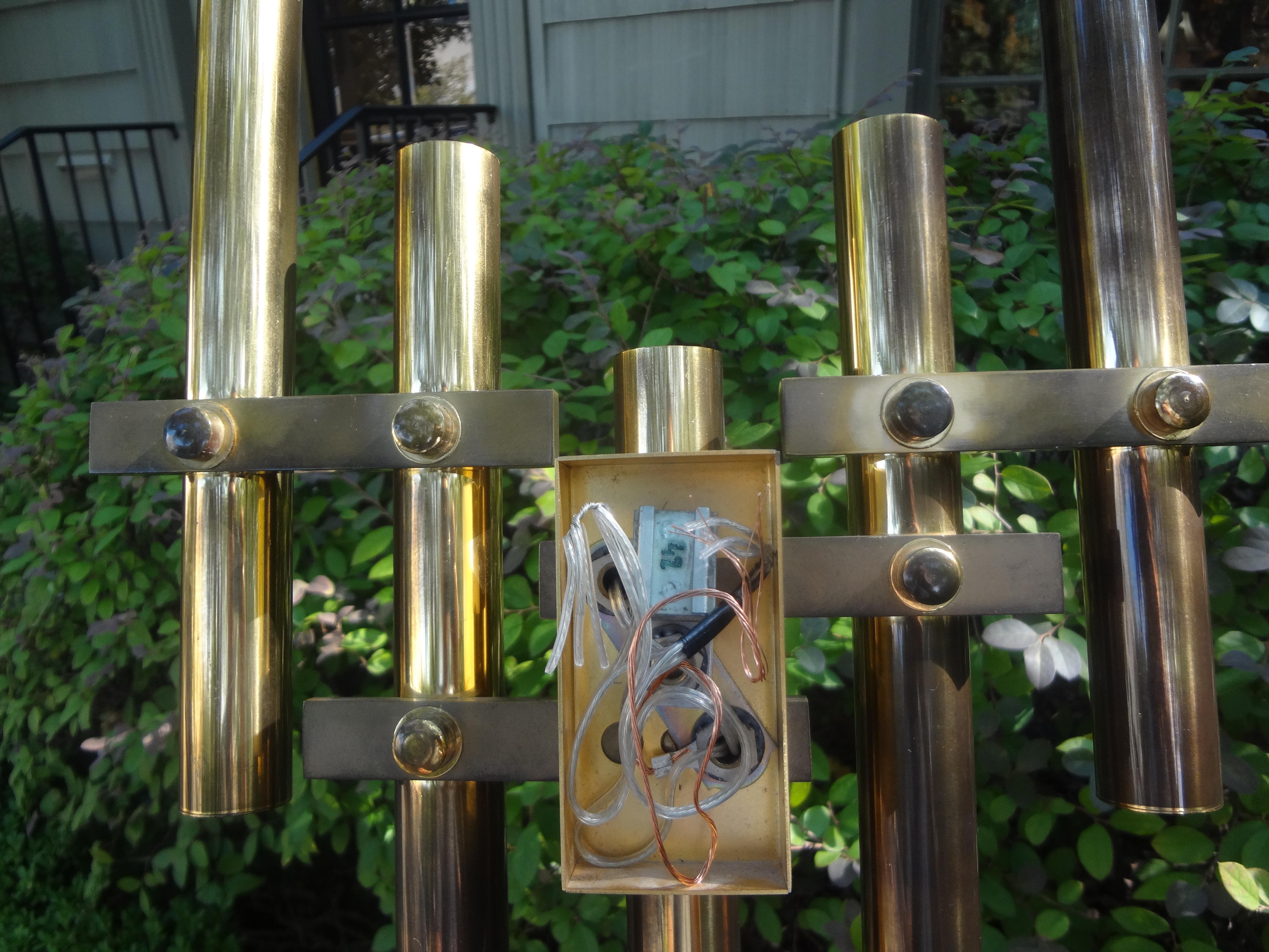 Pair of Italian Modernist Brass Sconces by Stilnovo For Sale 3