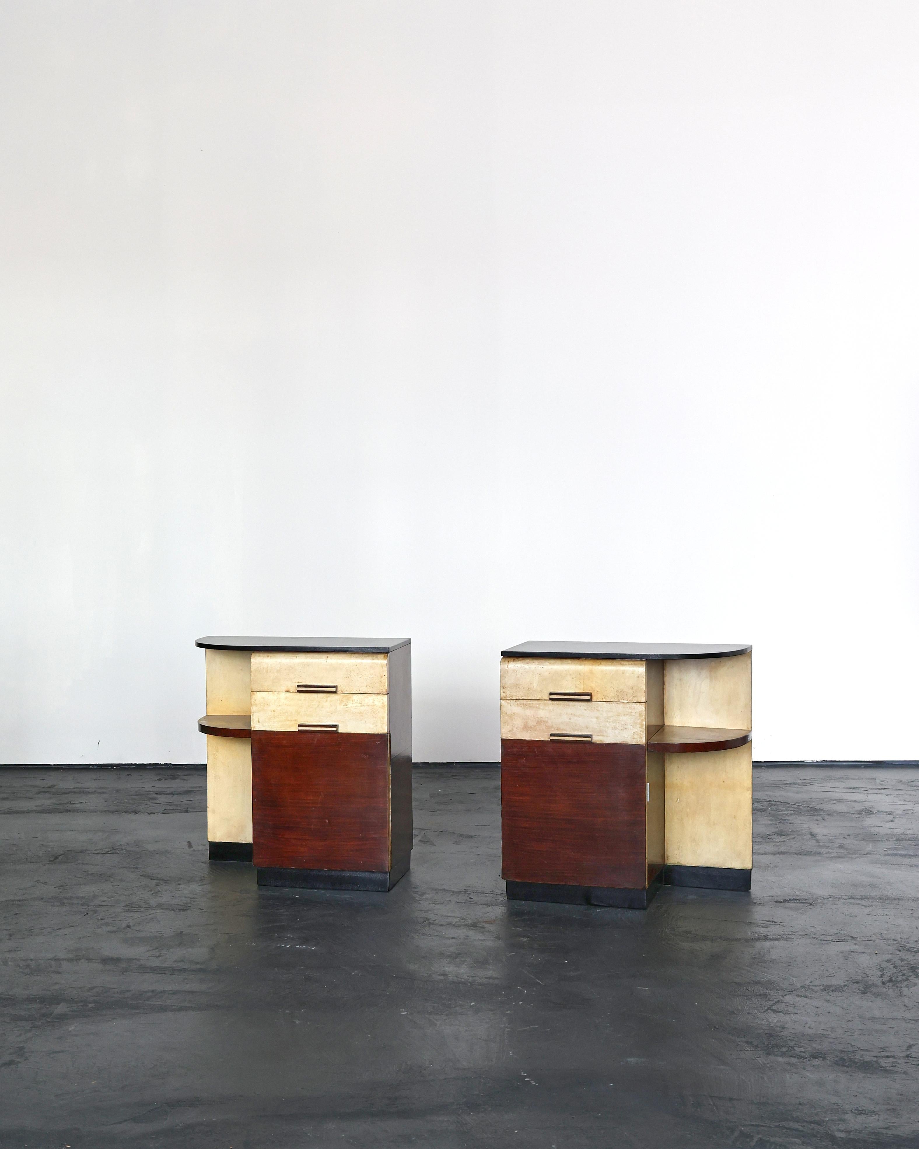 Leather Pair of Italian Modernist C.1940s Vellum Bedsides For Sale