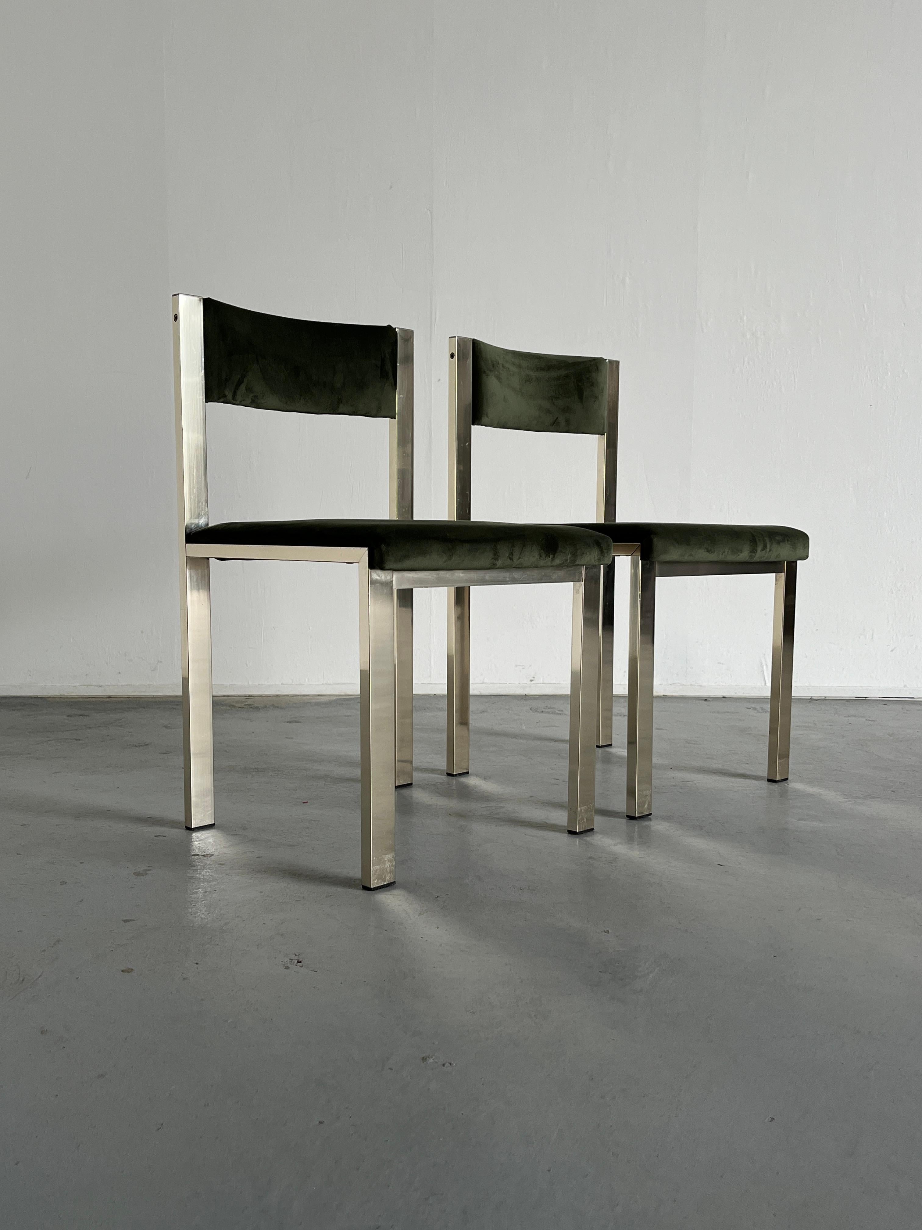 Pair of Italian Modernist Chairs in Chrome Metal and Green Velvet by Interoffice 1