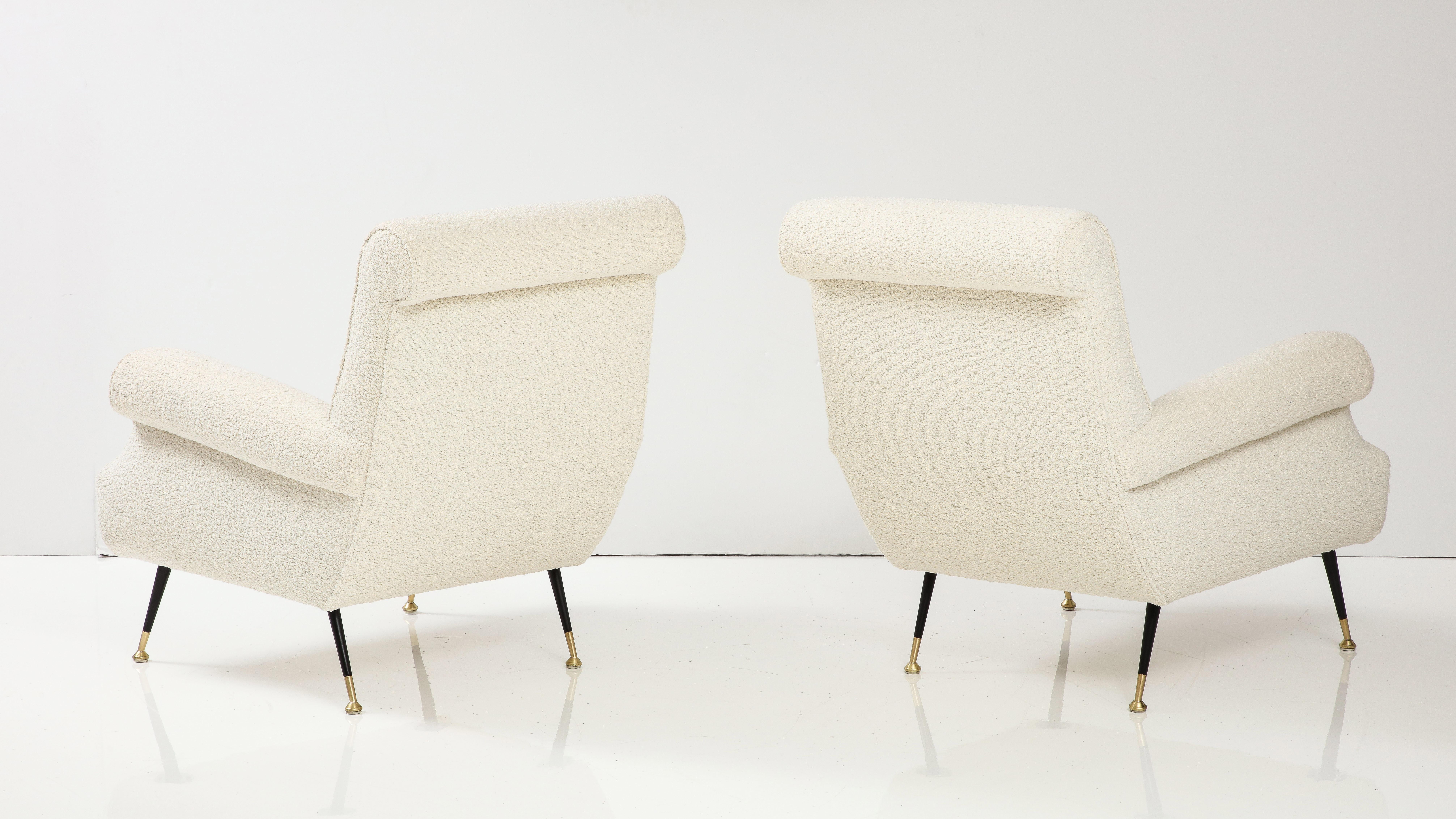 Pair of Italian Modernist Lounge Chairs, Italy, circa 1950 For Sale 2