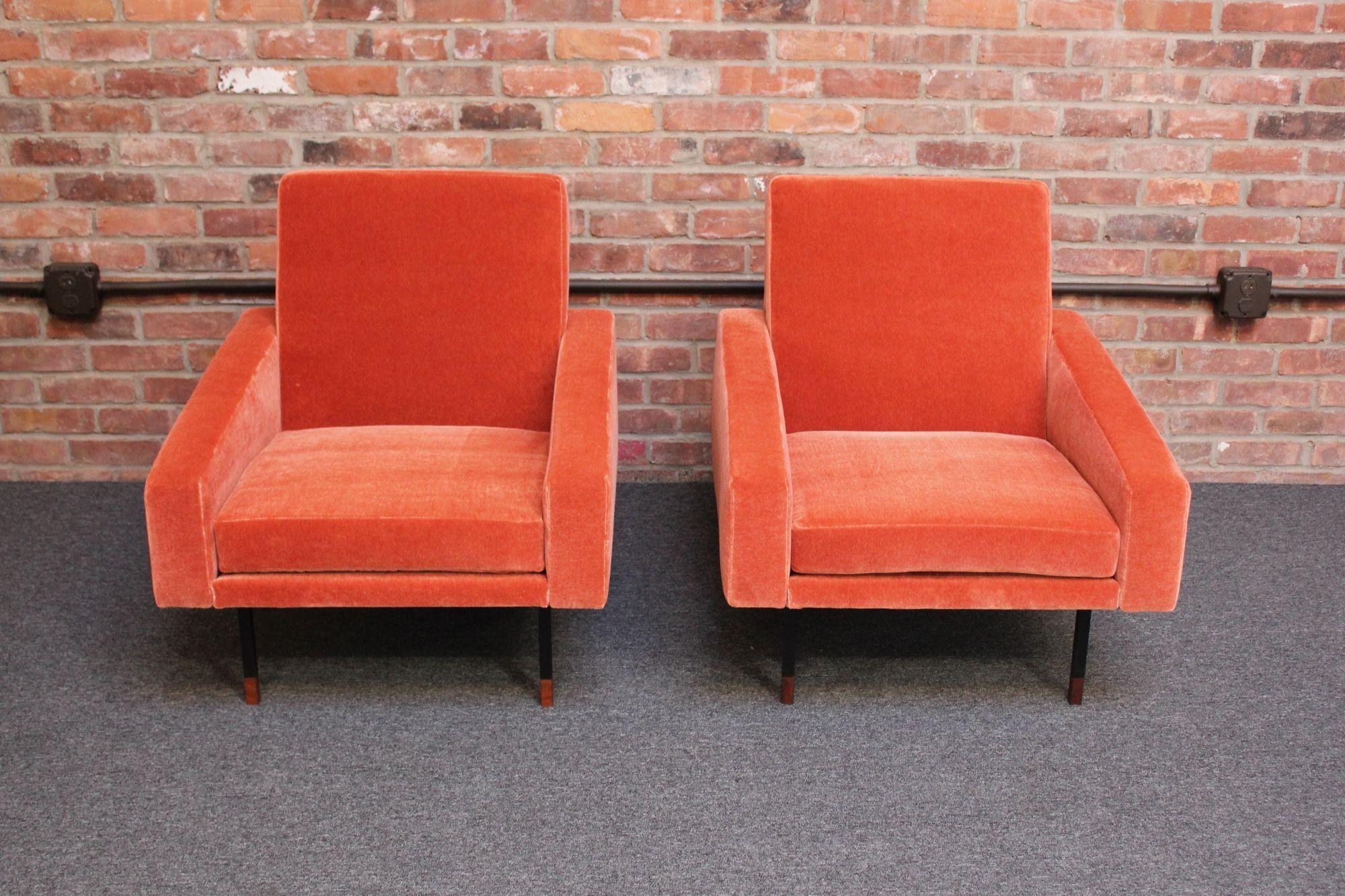 Pair of Italian Modernist Metal and Mohair Lounge Chairs by Campo and Graffi In Good Condition For Sale In Brooklyn, NY