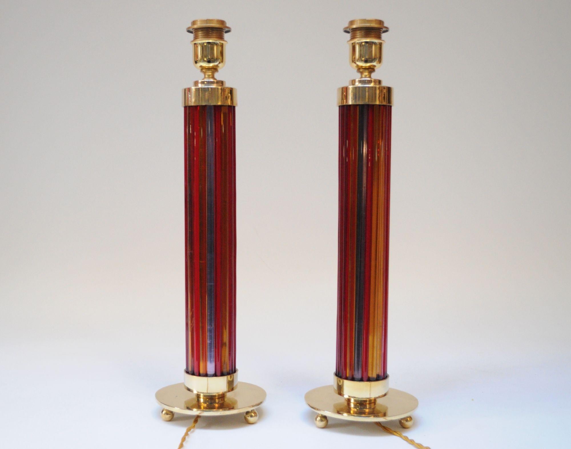 Mid-Century Modern Pair of Italian Modernist Murano Reeded Glass and Brass Column Table Lamps For Sale