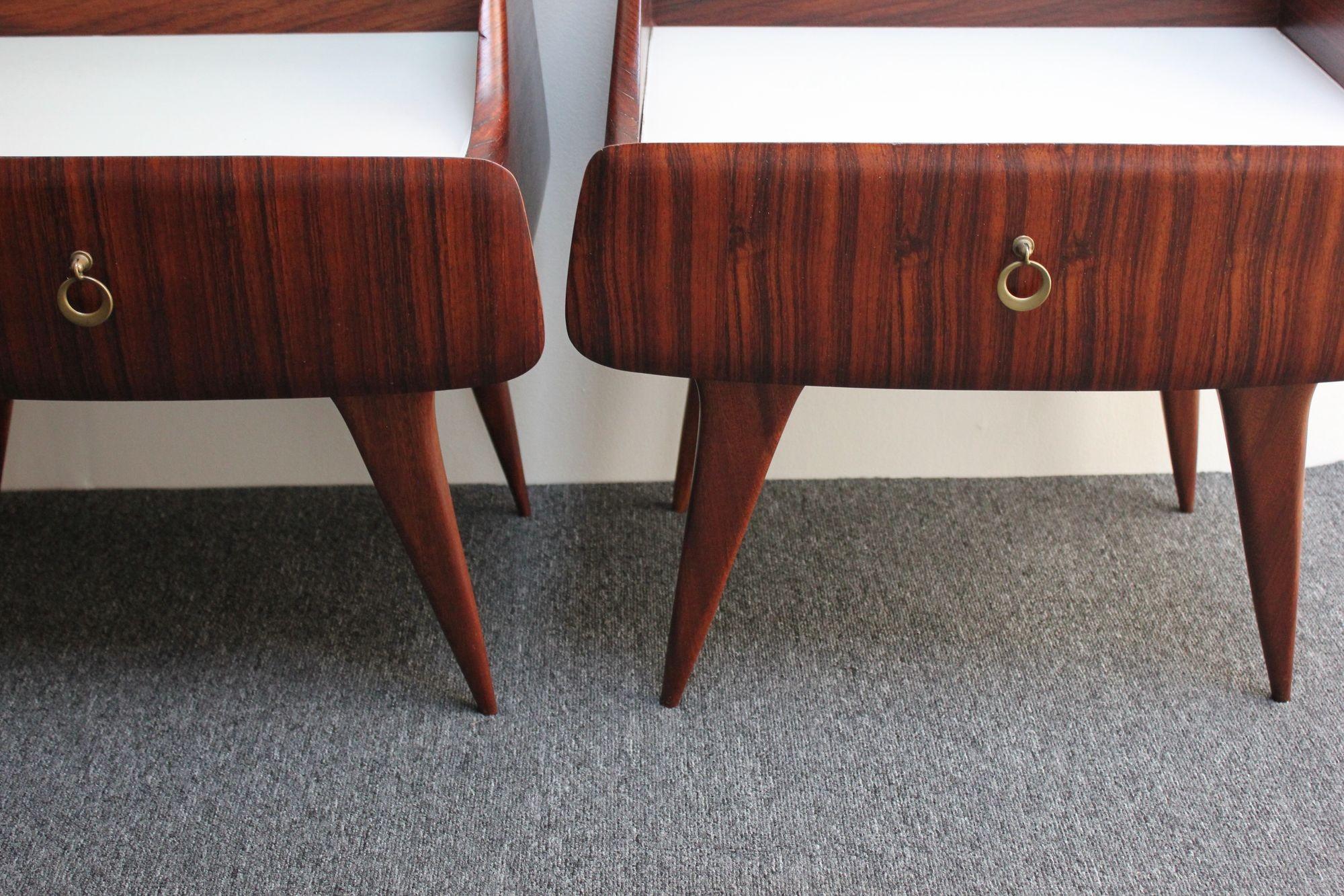Pair of Italian Modernist Rosewood Single-Drawer Nightstands/Bedside Tables For Sale 11