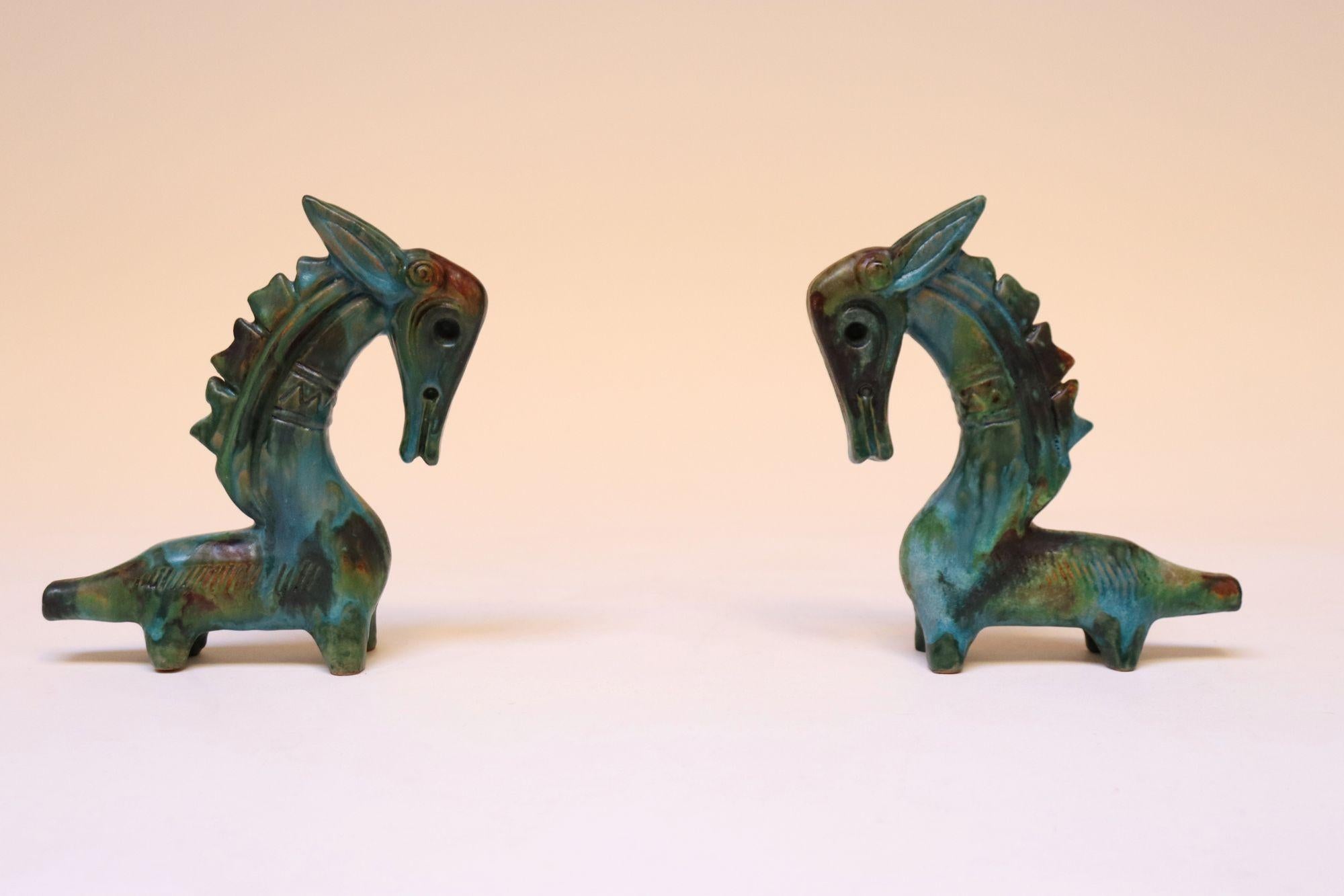 Chevaux en céramique très rares de la ligne 