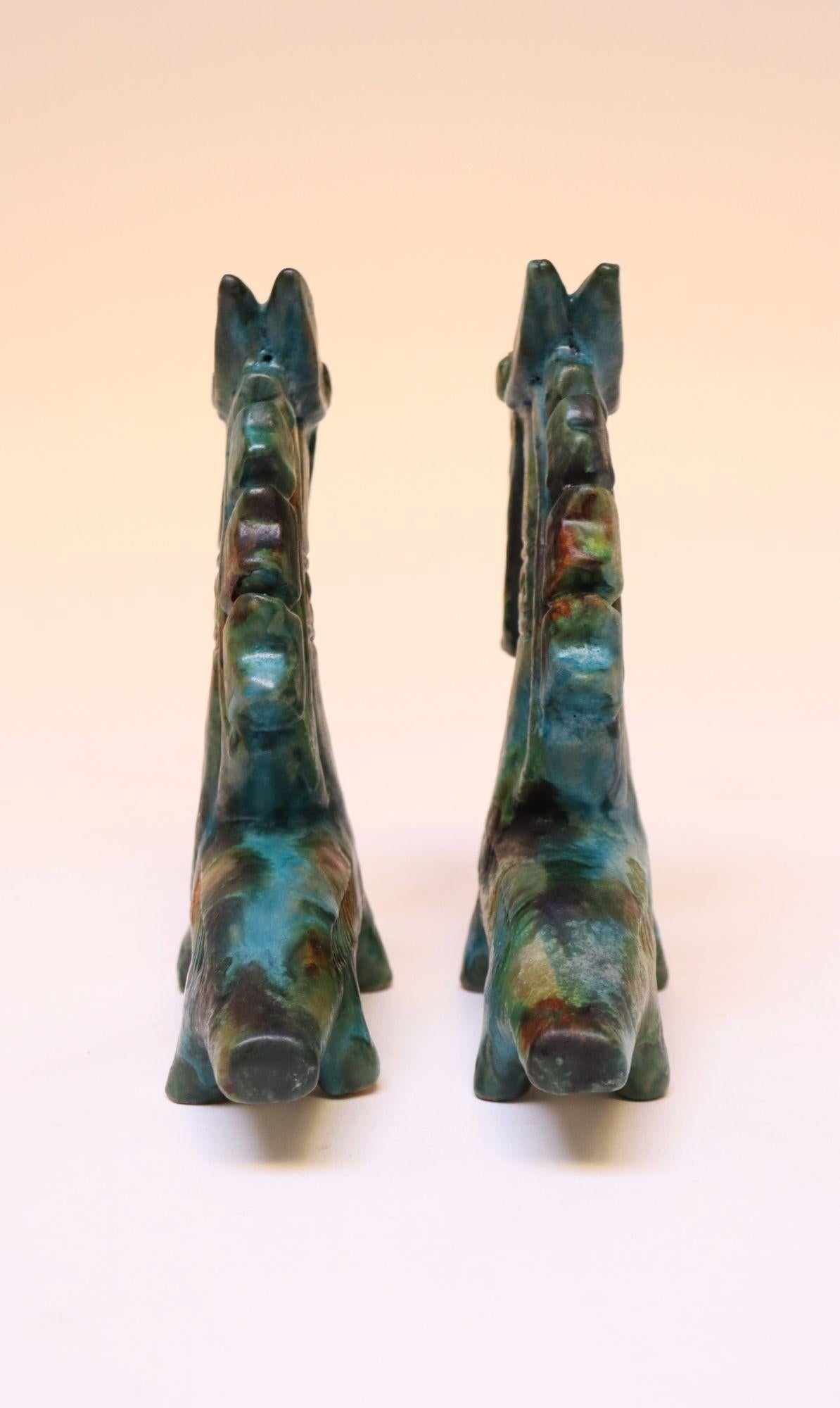 Paire de chevaux modernistes italiens en céramique Sea Garden par Alvino Bagni pour Raymor Bon état - En vente à Brooklyn, NY