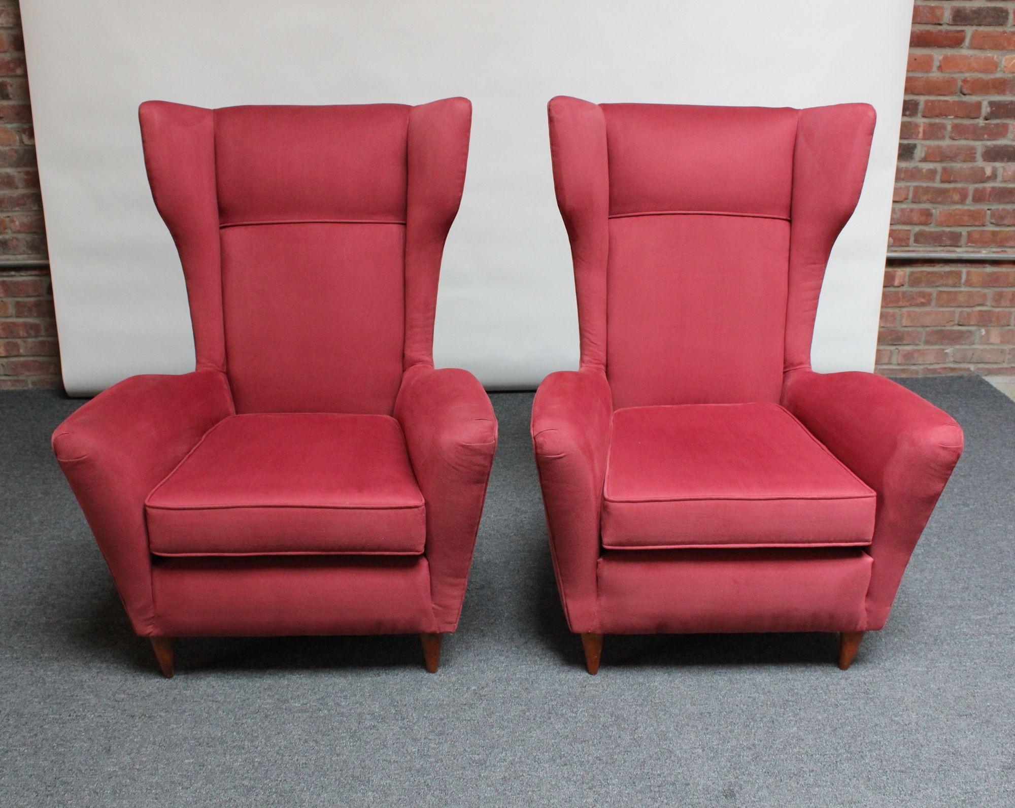 Mid-Century Modern Pair of Italian Modernist Wingback Lounge Chairs by Ico Parisi For Sale