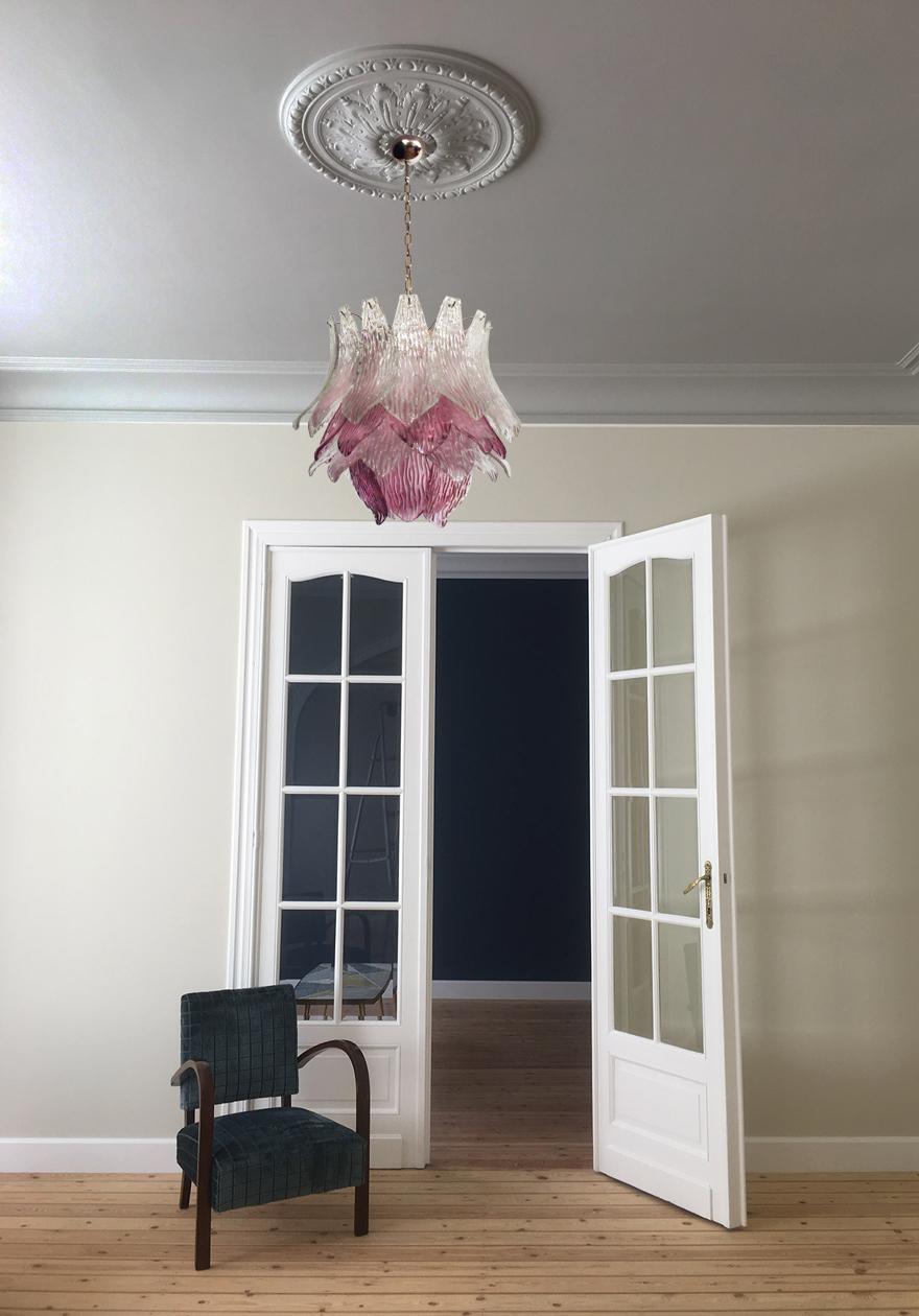 Paire de lustres italiens de Murano Verres transparents et améthyste:: Murano:: 1 en vente 3