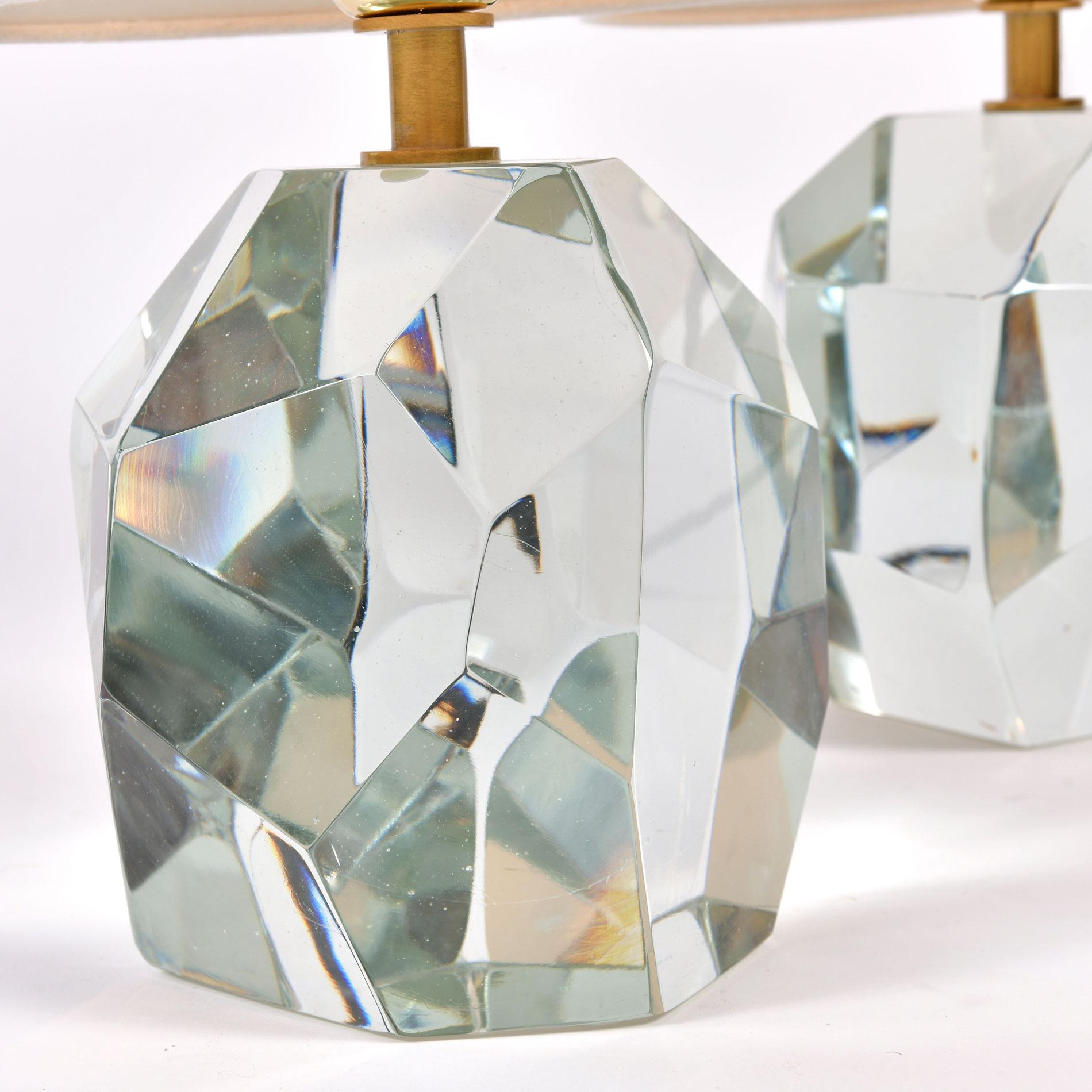 Contemporary Pair of Italian Murano clear 'Rock' Table Lamps For Sale