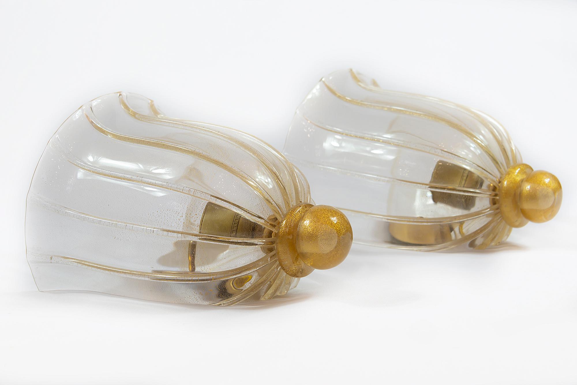 Mid-Century Modern Pair of Italian Murano Glass and Brass Wall Light Sconces by Seguso, circa 1970