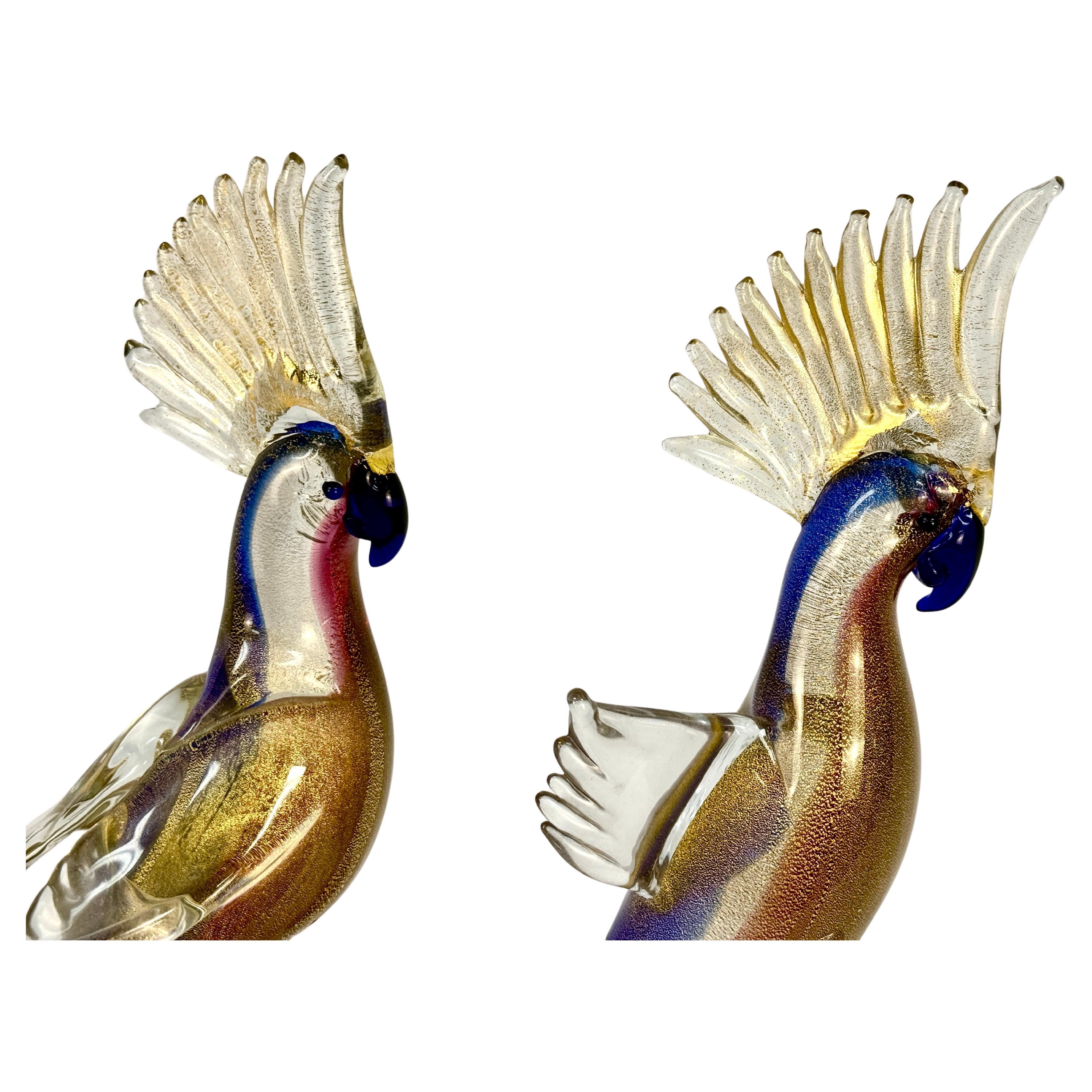 20ième siècle Paire de sculptures de cockatiel en verre italien de Murano en vente