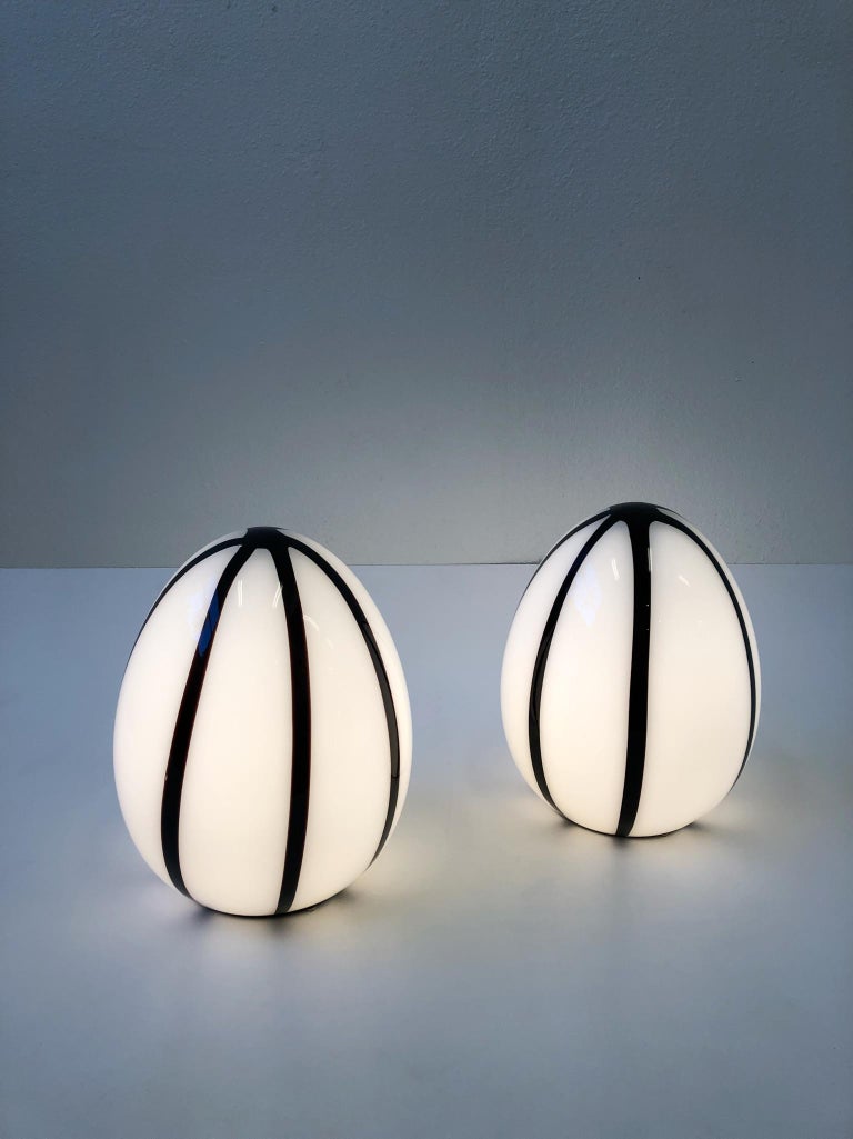 Pair of Italian Murano Glass Egg Shape Table Lamps by Vetri at 1stDibs