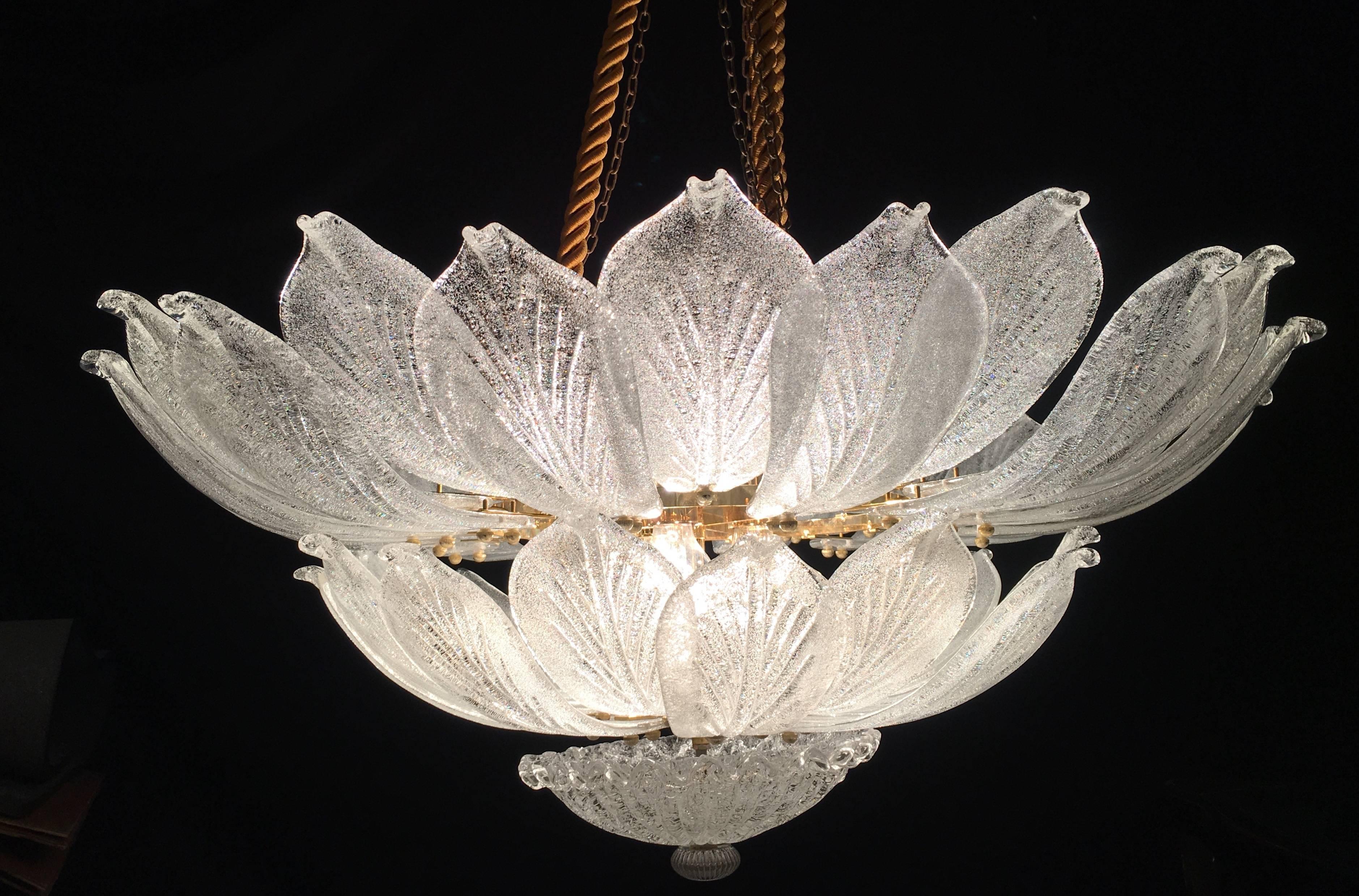 Coppia di lampadari a incasso in vetro di Murano in vendita 2