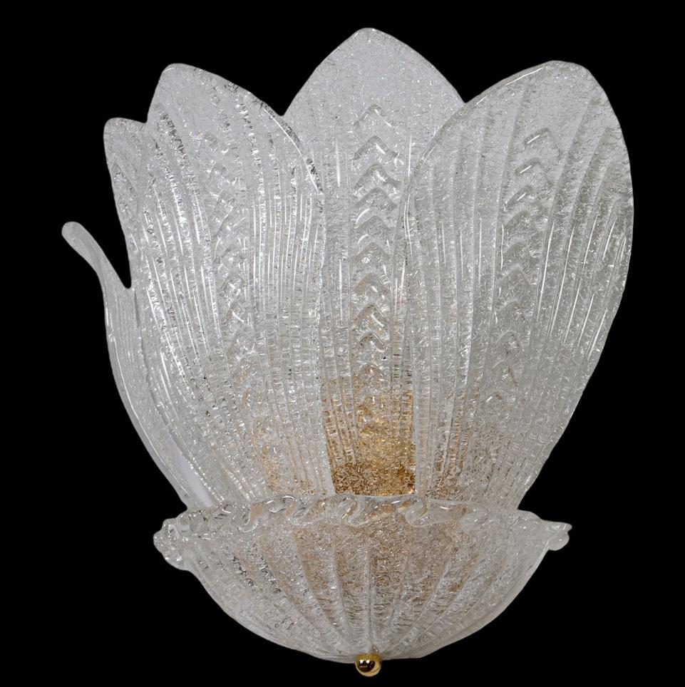 Mid-Century moderno Coppia di lampade da parete Ninfea in vetro di Murano in vendita