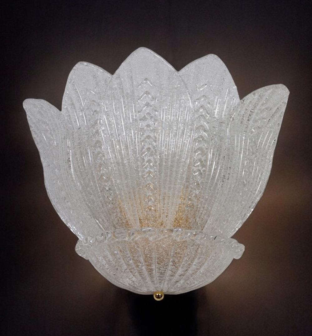 Ottone Coppia di lampade da parete Ninfea in vetro di Murano in vendita