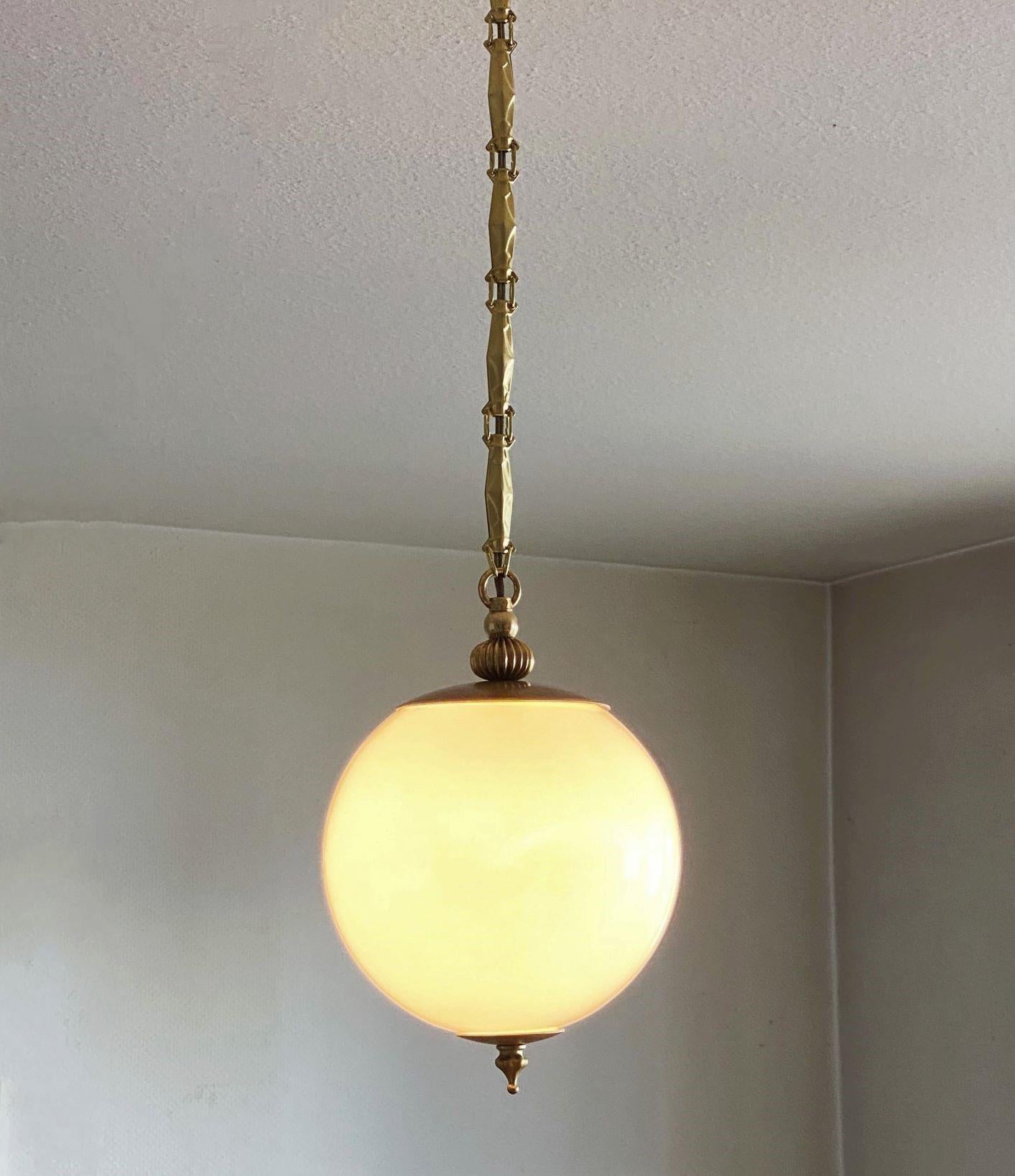 Pair of Italian Murano Glass Pendants in Pearl Optic Brass Mounted, 1960s 6