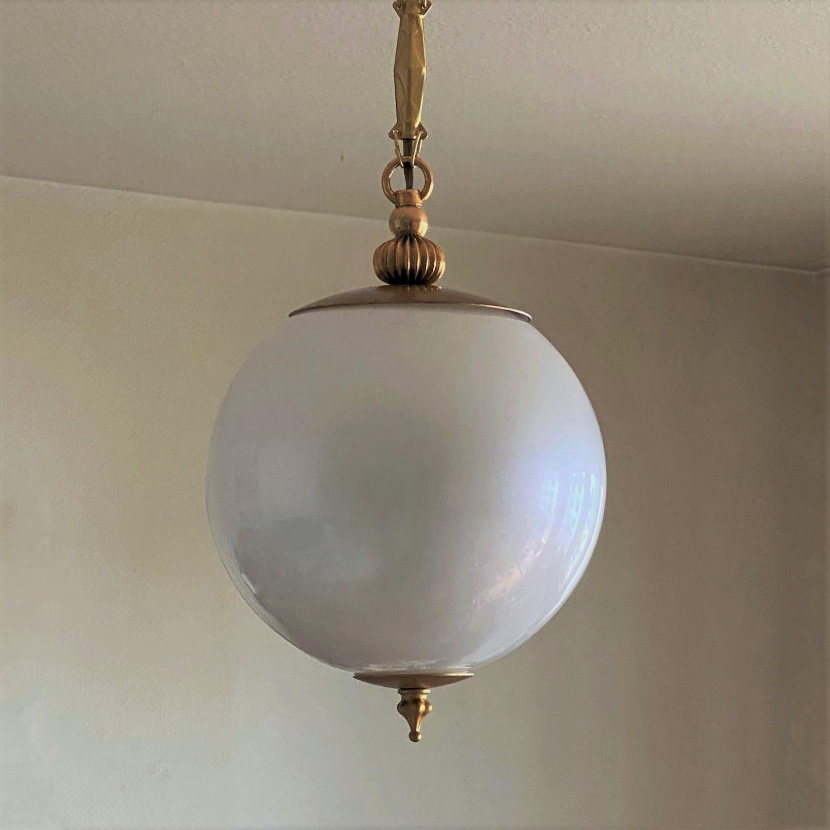 20th Century Pair of Italian Murano Glass Pendants in Pearl Optic Brass Mounted, 1960s