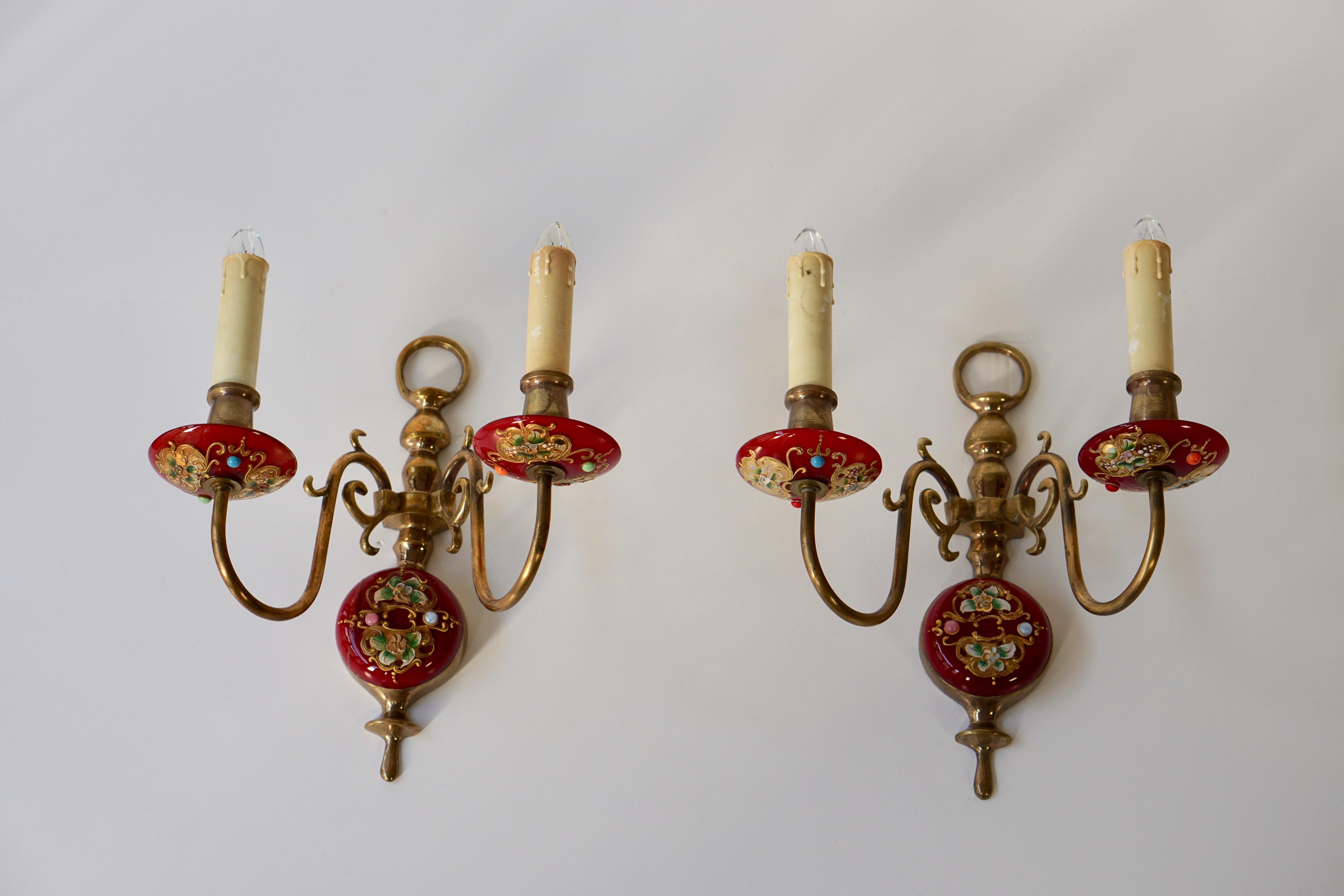 Hollywood Regency Pair of Italian Murano Glass Sconces For Sale