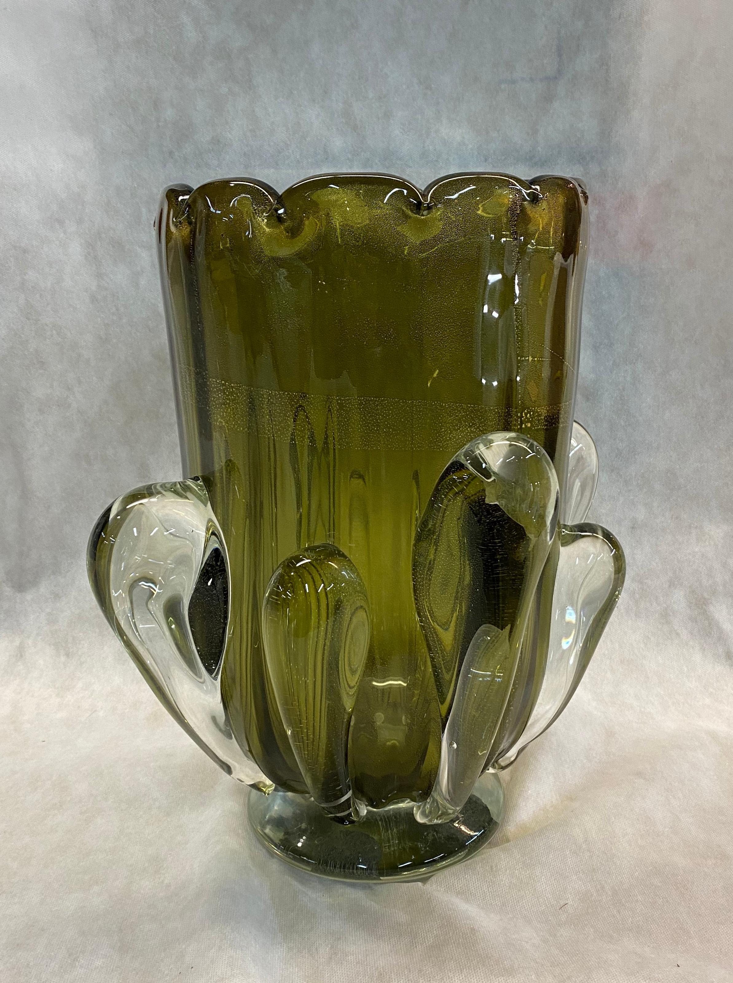 Mid-Century Modern Pair of Italian Murano Glass Vases For Sale