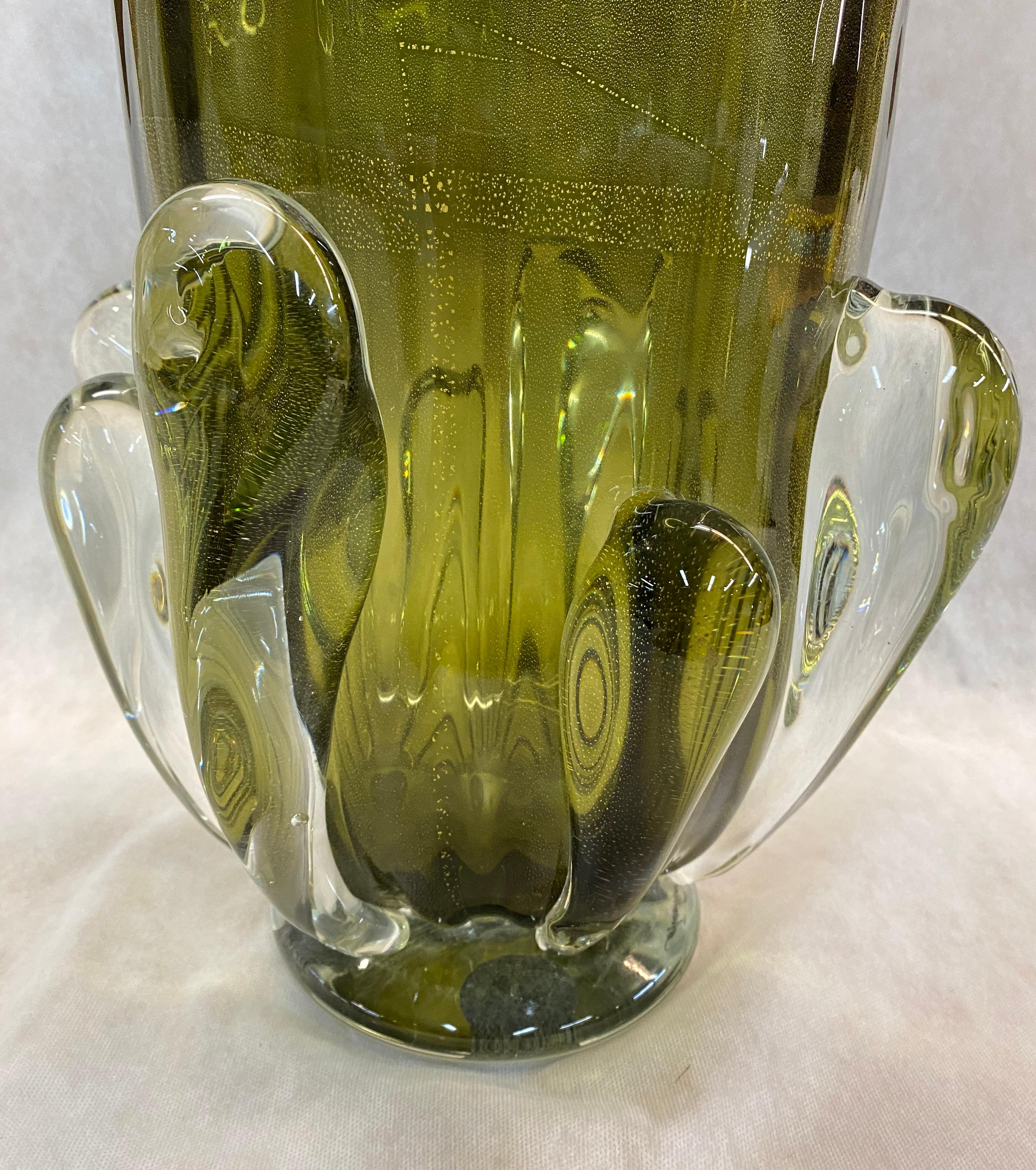 Late 20th Century Pair of Italian Murano Glass Vases For Sale