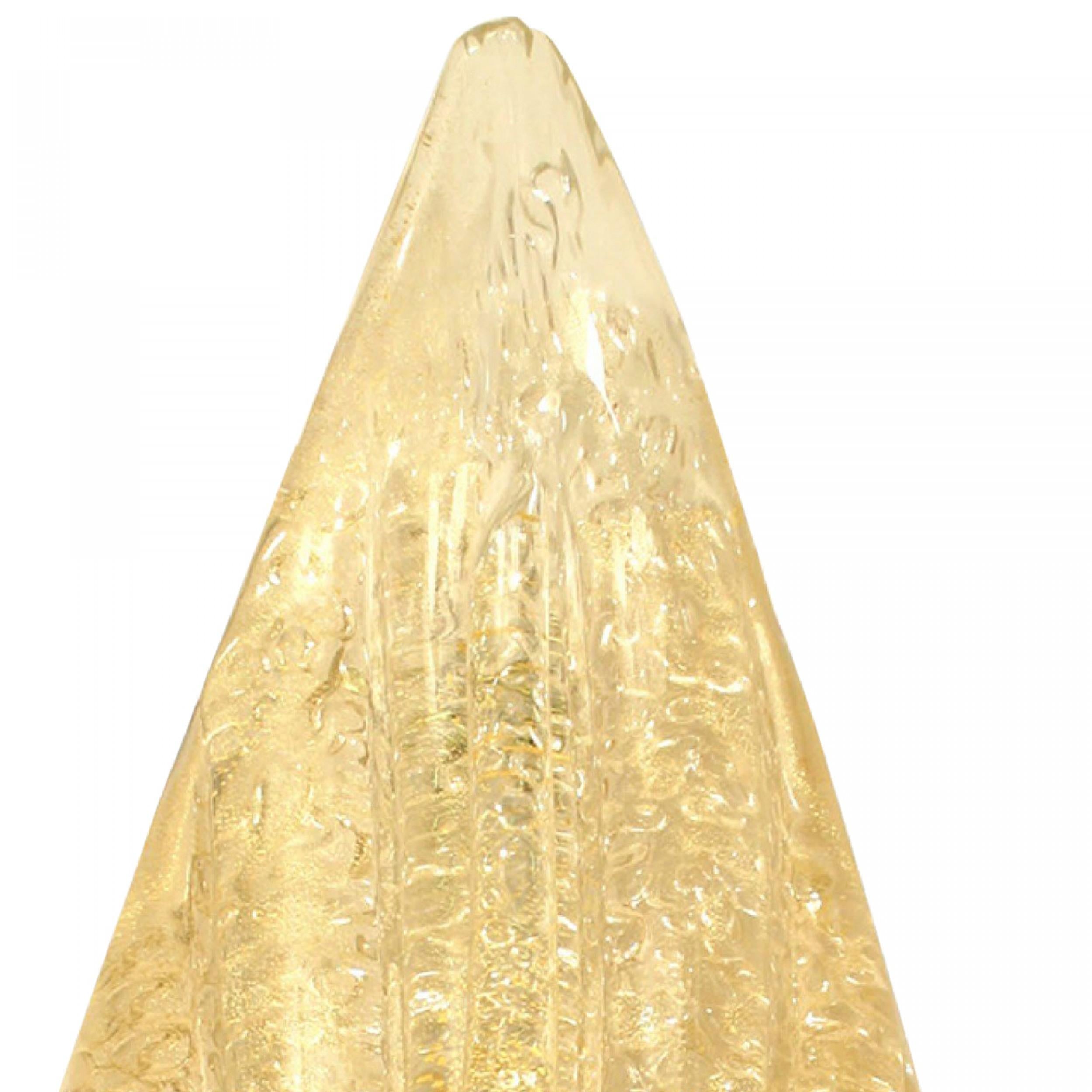 Pair of Italian Murano Gold Dusted Glass Wall Sconces In Good Condition For Sale In Queens, NY