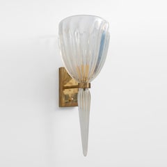 Paire d'appliques murales italiennes en verre irisé de Murano et en laiton
