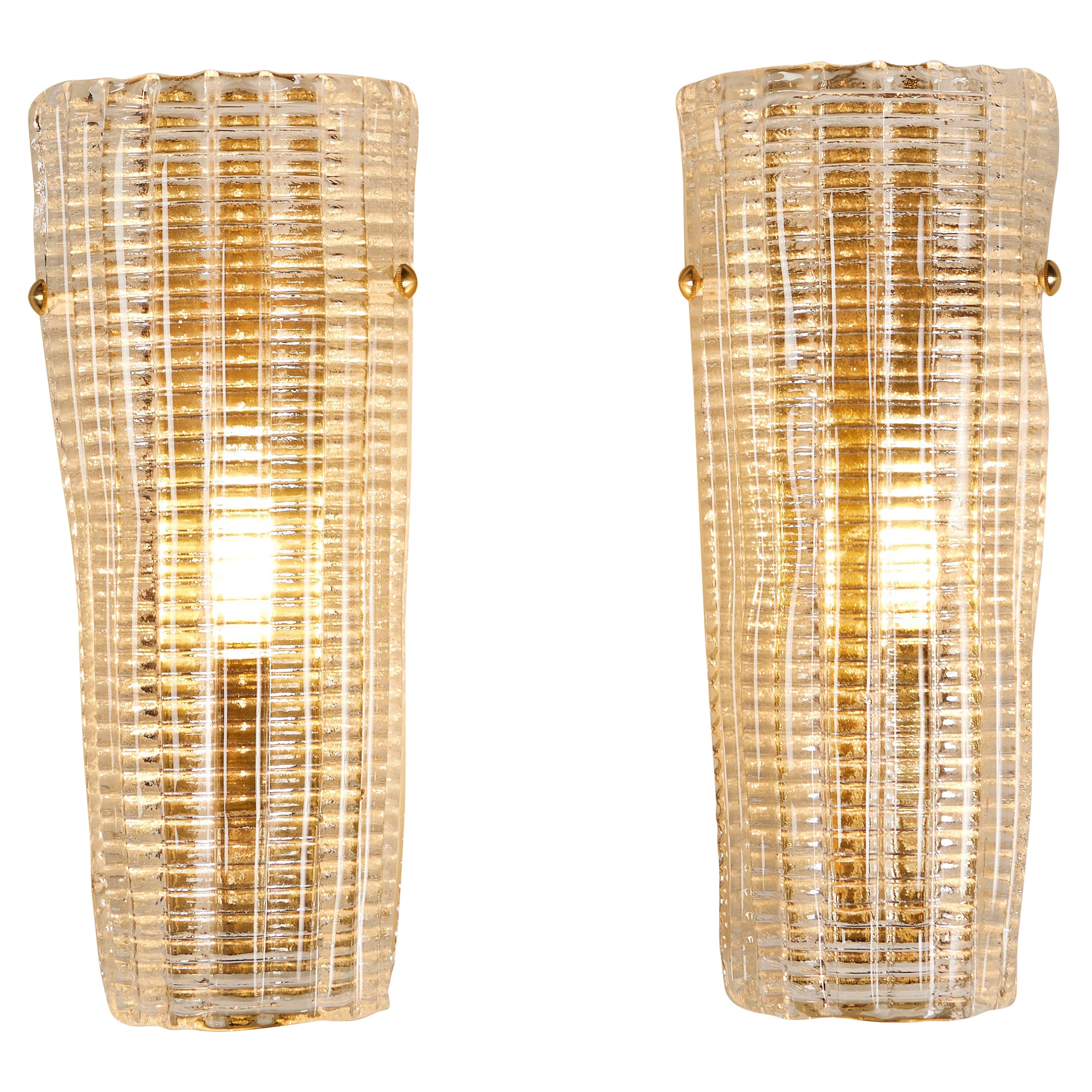 Paar italienische Murano-Wandleuchten aus strukturiertem Glas und Messing