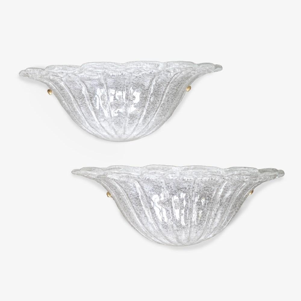 Pair of Italian Murano Wavy Glass Sconces In Good Condition For Sale In Los Angeles, CA