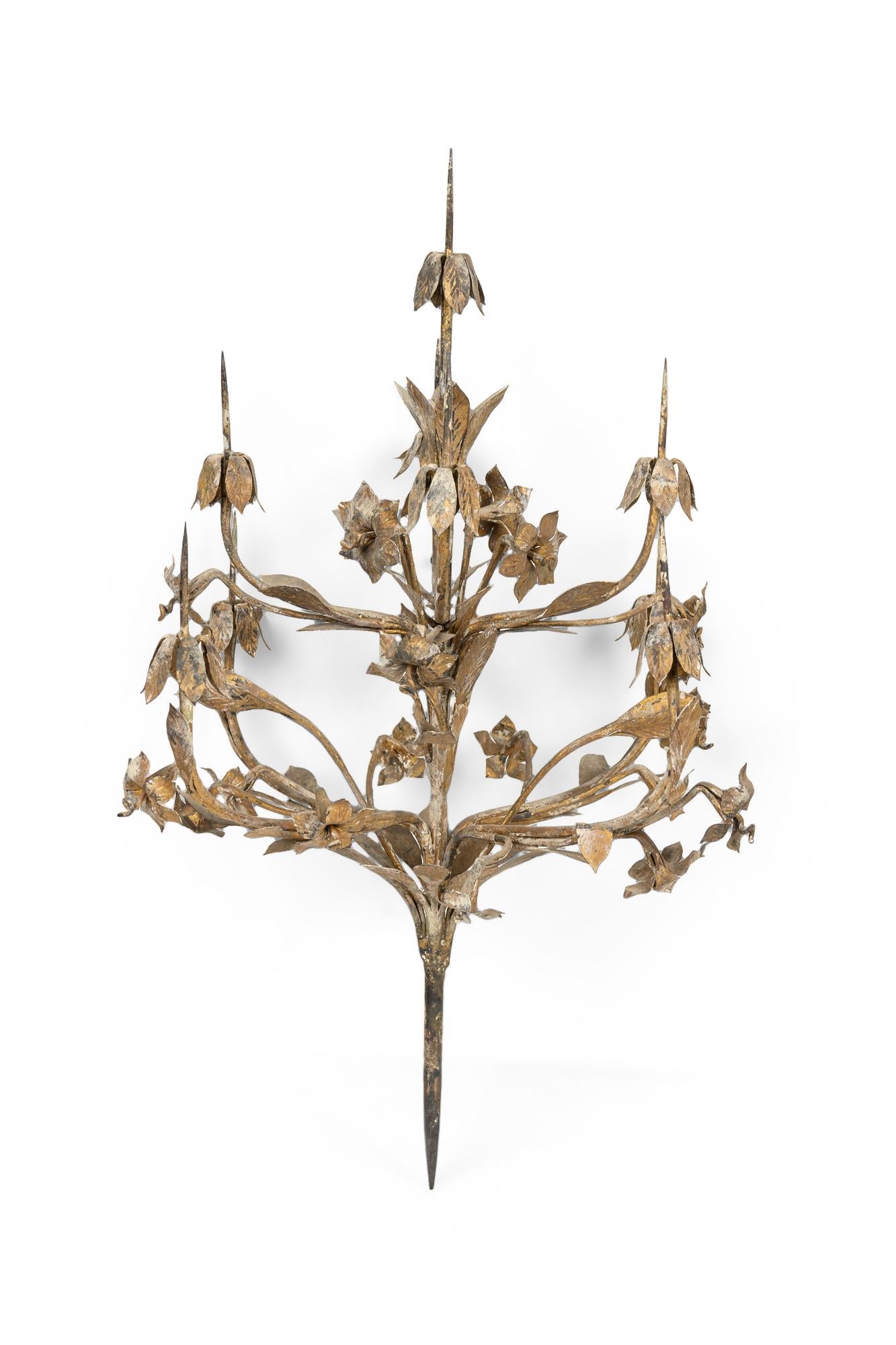 Pair of Italian Neo-Classic Baroque Painted and Tole Candelabra In Good Condition For Sale In Queens, NY
