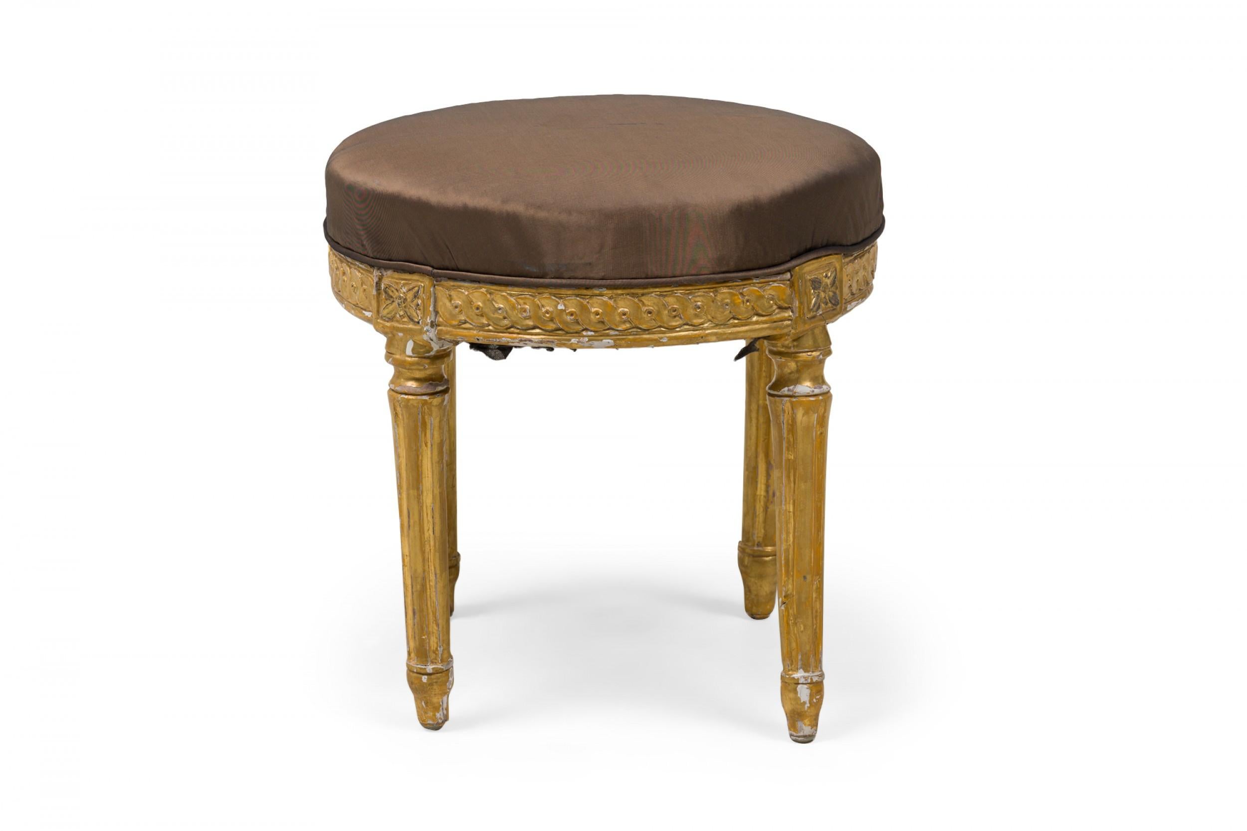 Pair of Italian Neo-Classic Giltwood Upholstered Taborets / Benches / Stools For Sale 3