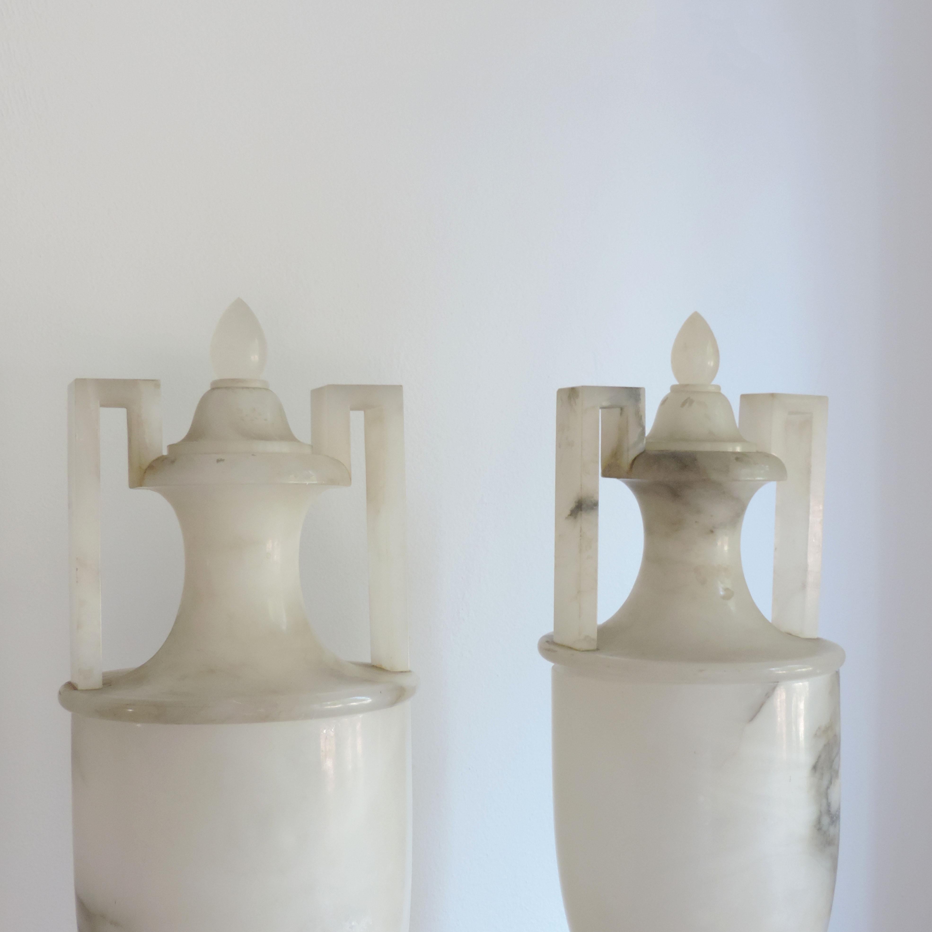 Pair of Italian Neo Classical Style Art Deco 1920s Alabaster Urn Table Lamps For Sale 1