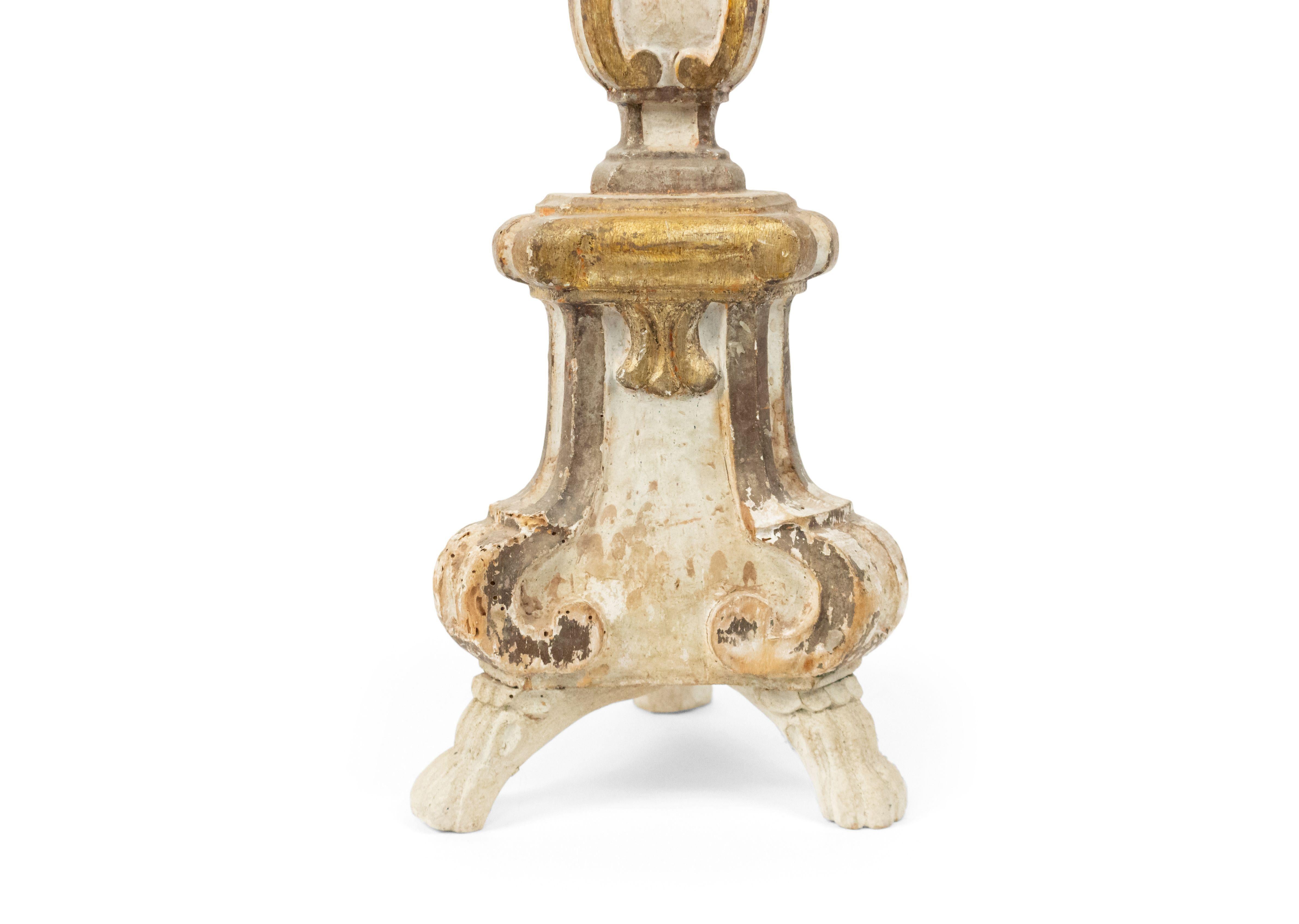 Pair of Italian Neoclassic White and Gilt Candlesticks For Sale 1